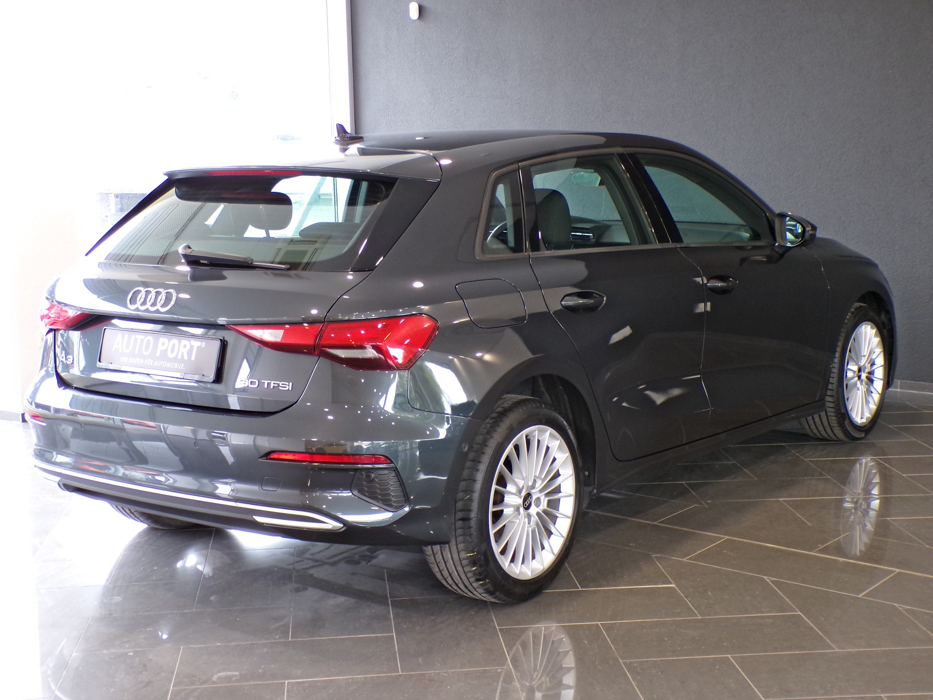AUDI 30 TFSI-image-6
