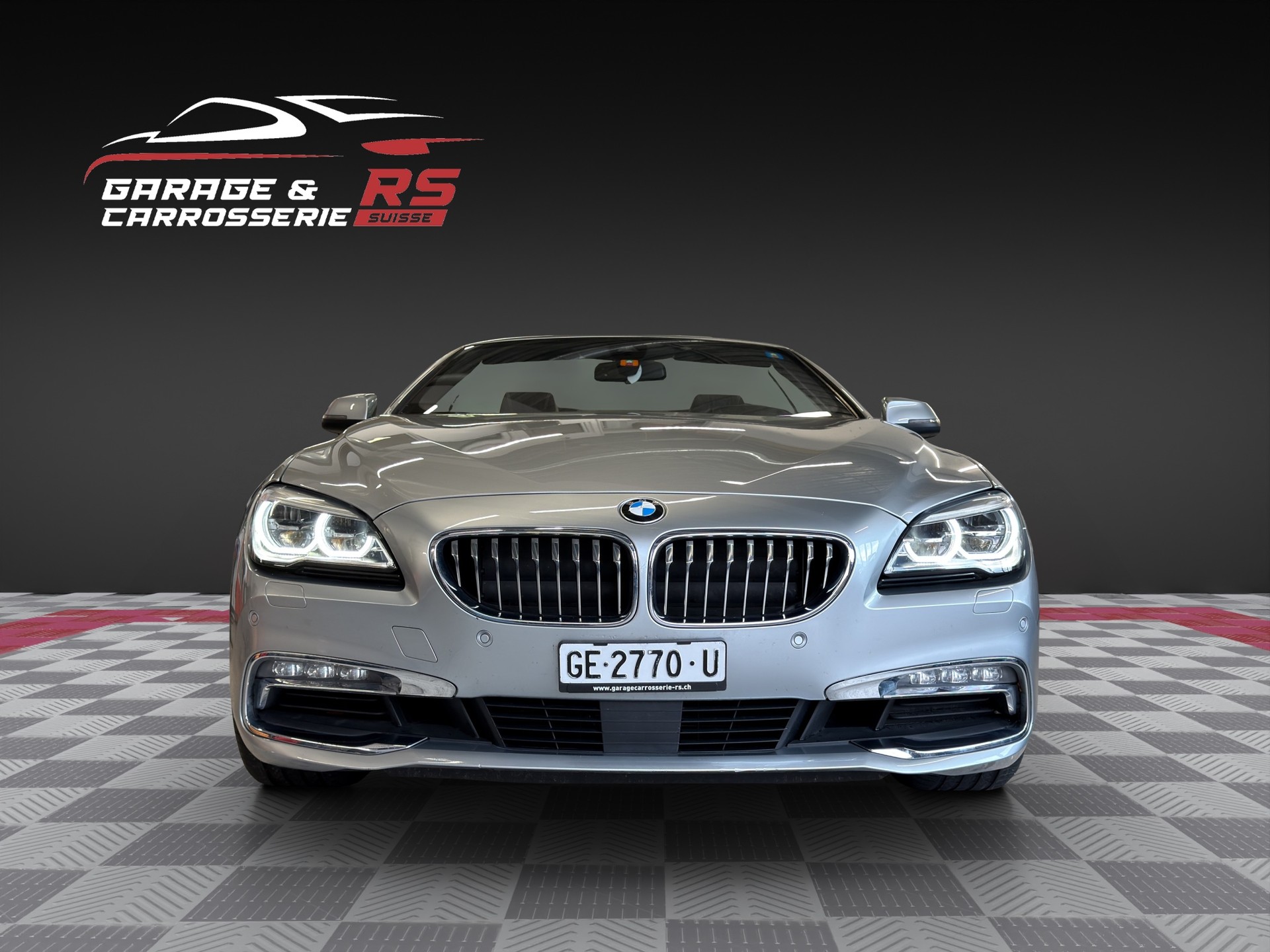 BMW 640i Cabrio xDrive Indivdual-image-5