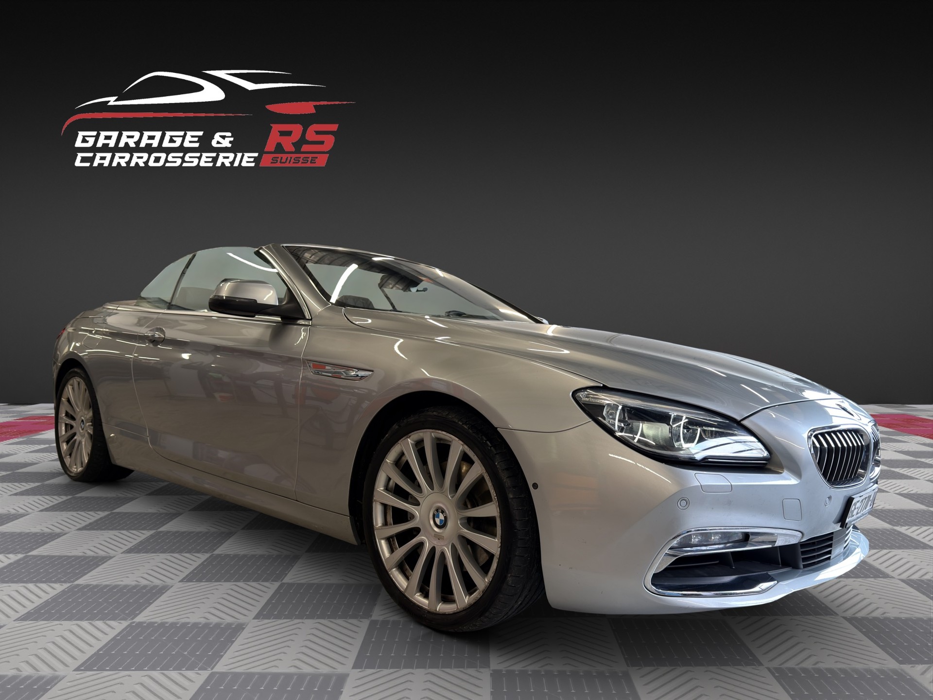 BMW 640i Cabrio xDrive Indivdual-image-4