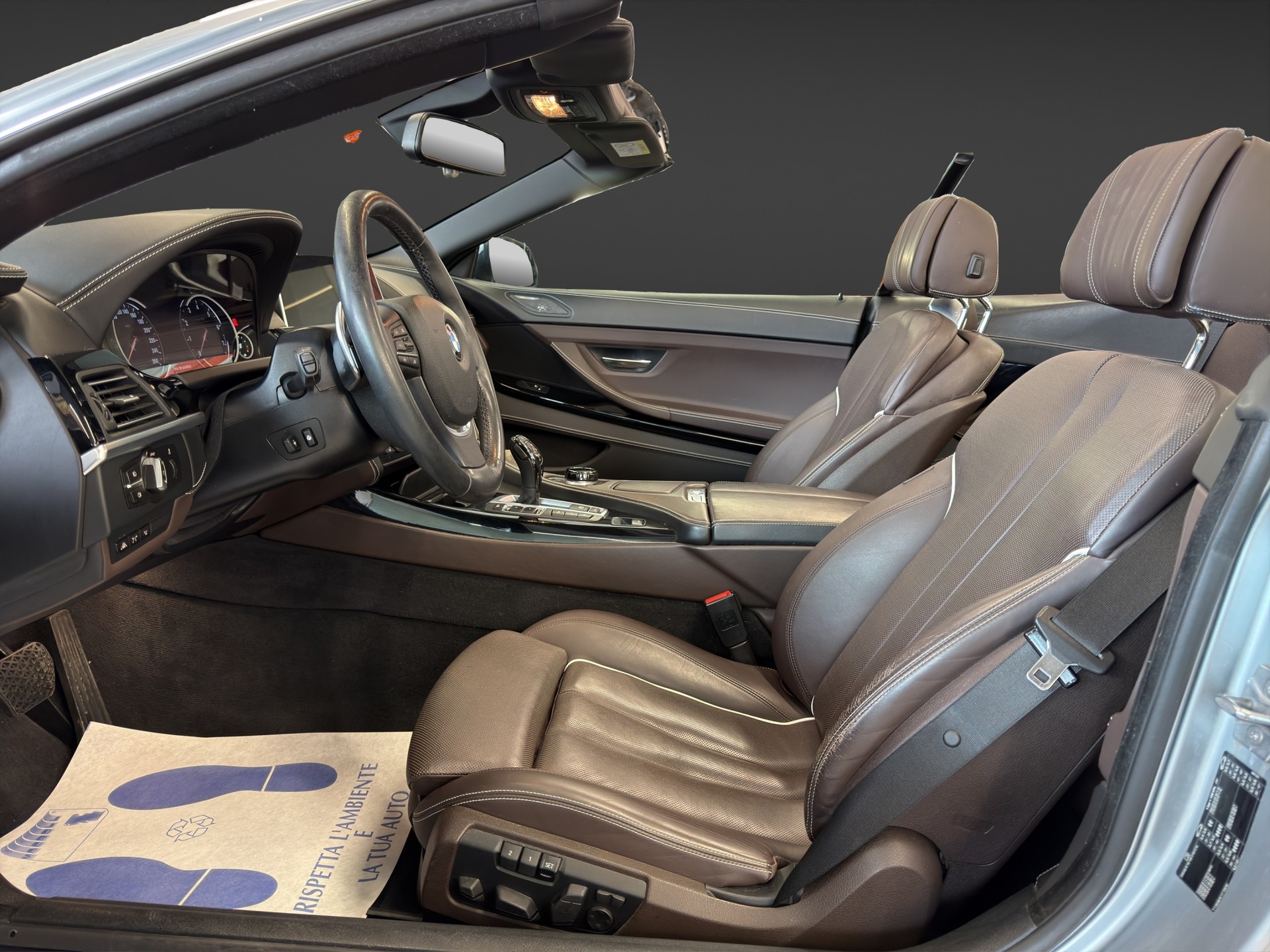 BMW 640i Cabrio xDrive Indivdual-image-8