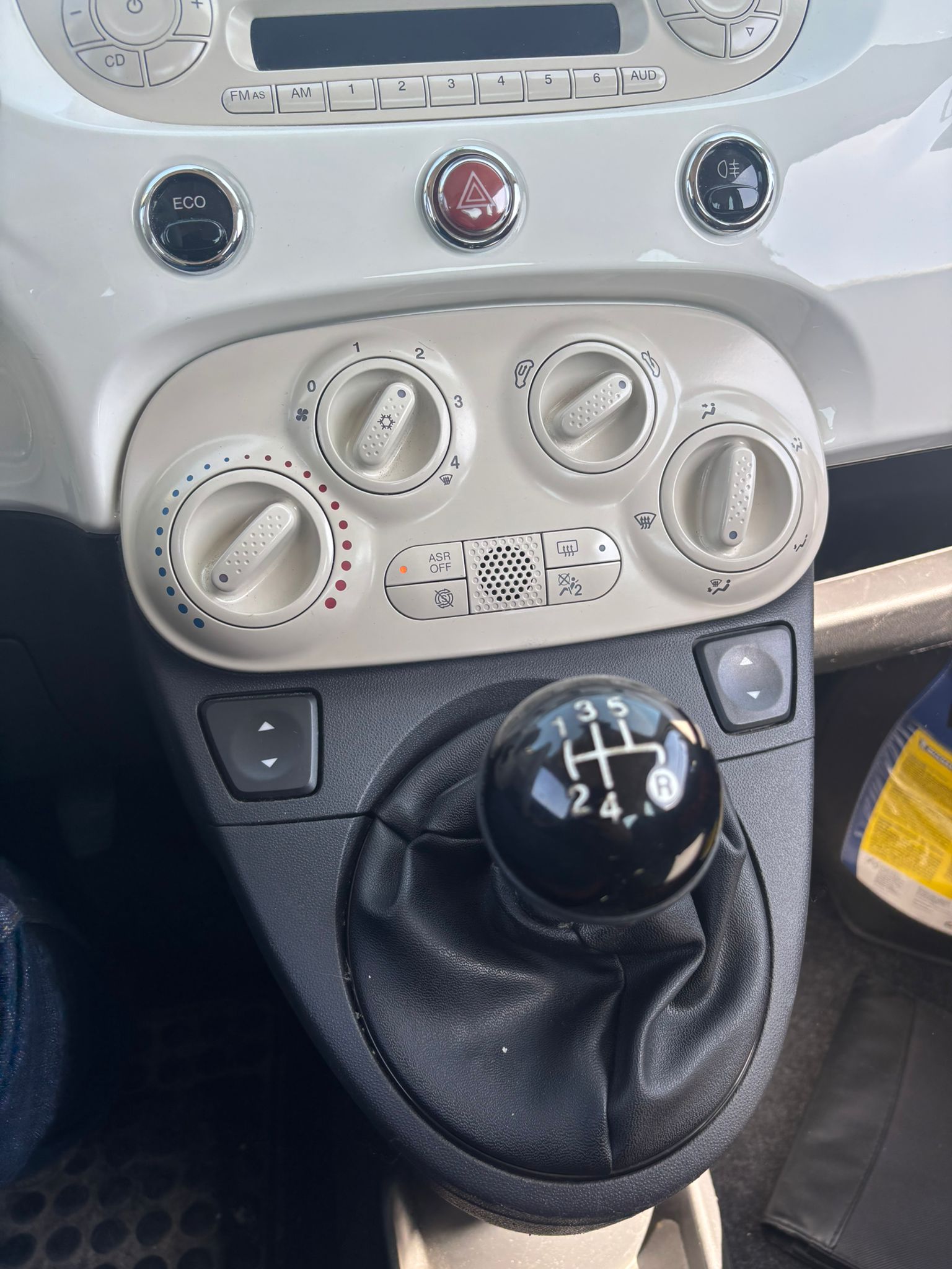 FIAT 500 0.9 Twinair Turbo Lounge-image-8