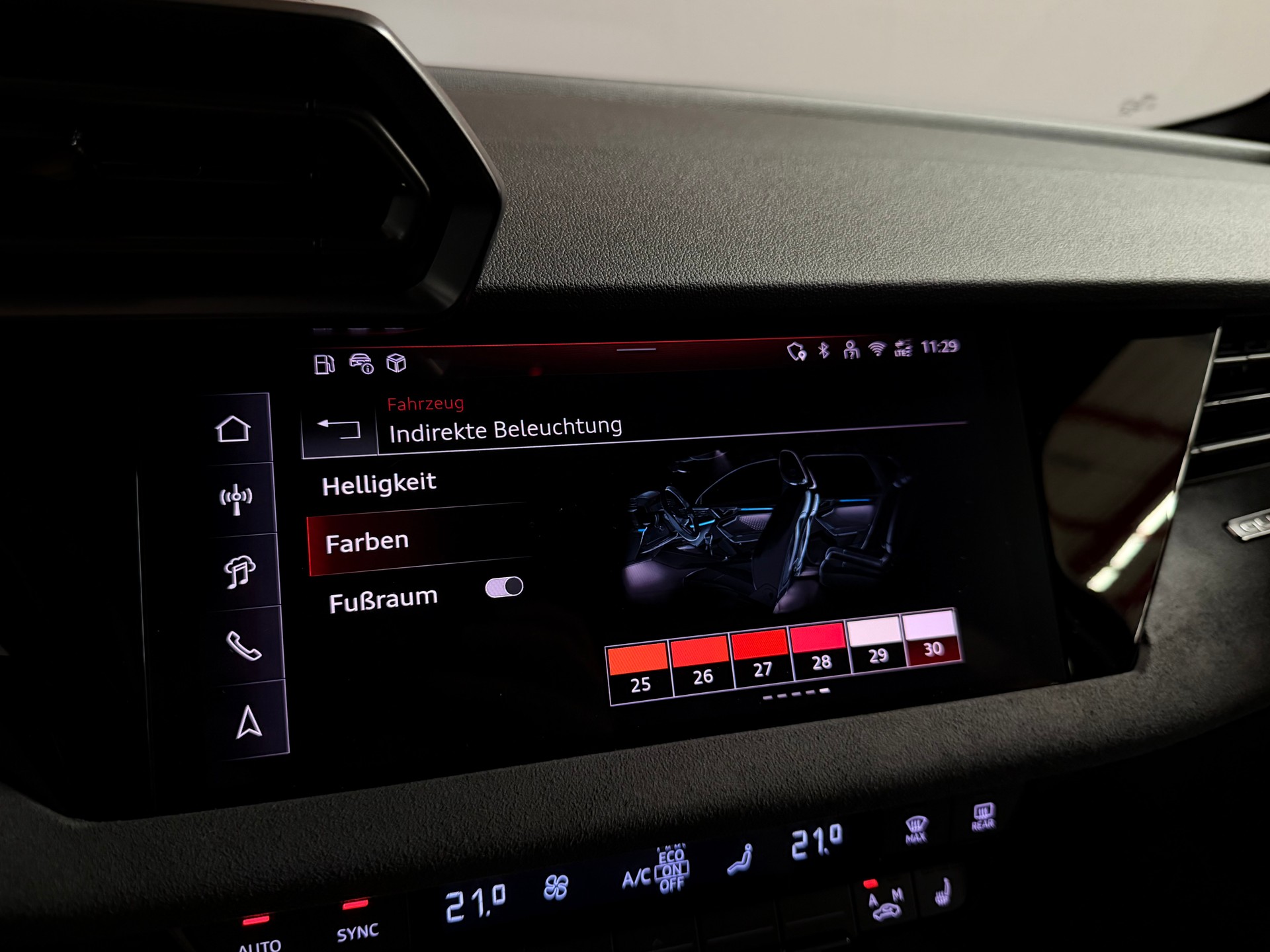 AUDI RS3 Limousine 2.5 TSI quattro S-tronic-image-31