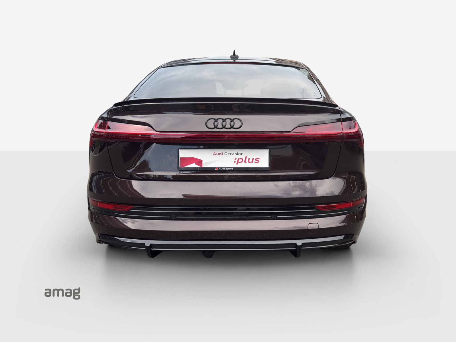 AUDI e-tron 55 Sportback S Line Black Edition quattro-image-3