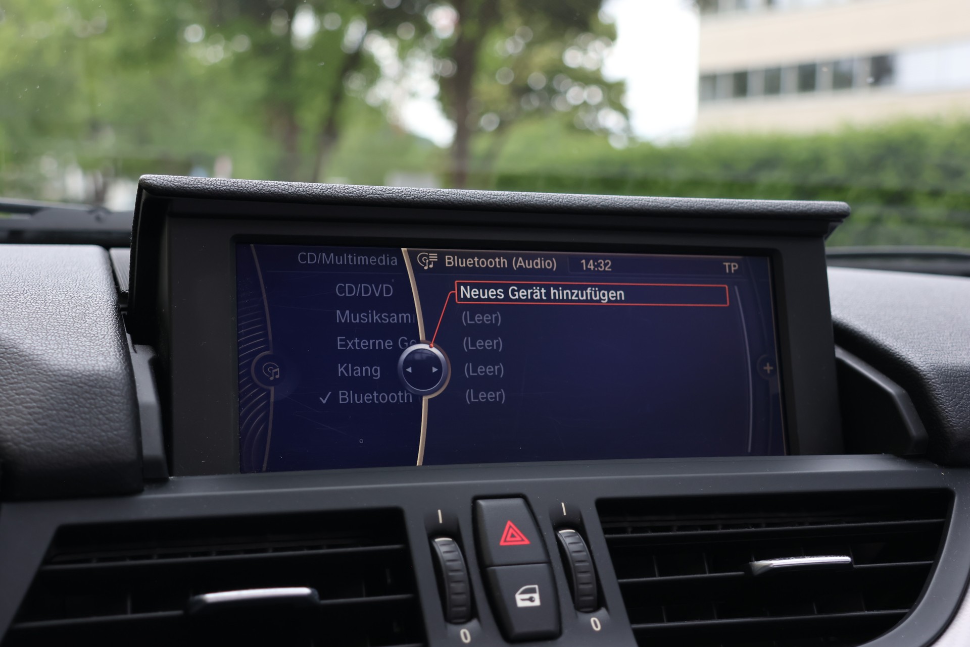 BMW Z4 sDrive35is DKG (CH)-image-22