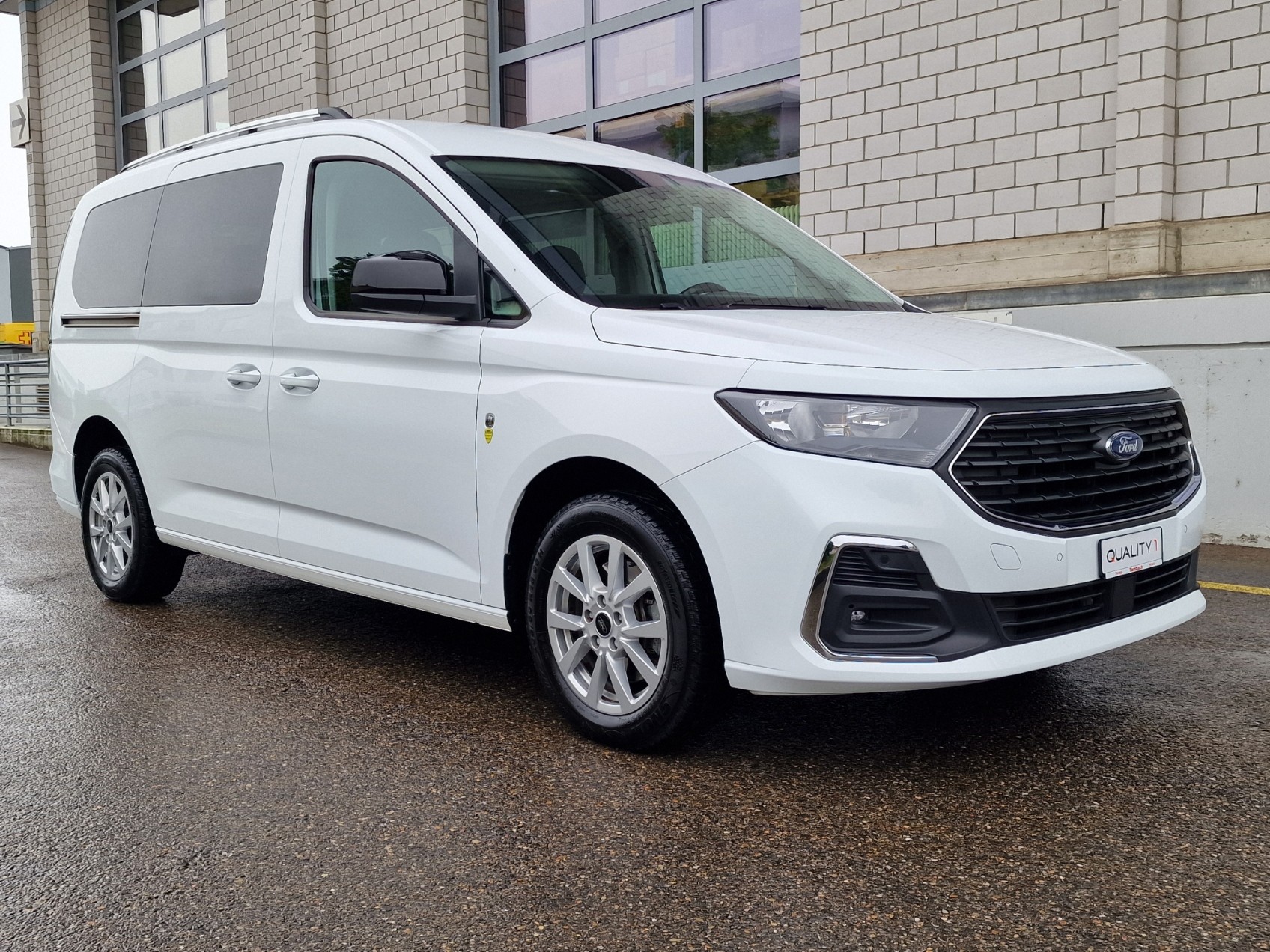 FORD Grand Tourneo Connect 2.0 EcoBlue Active-image-0