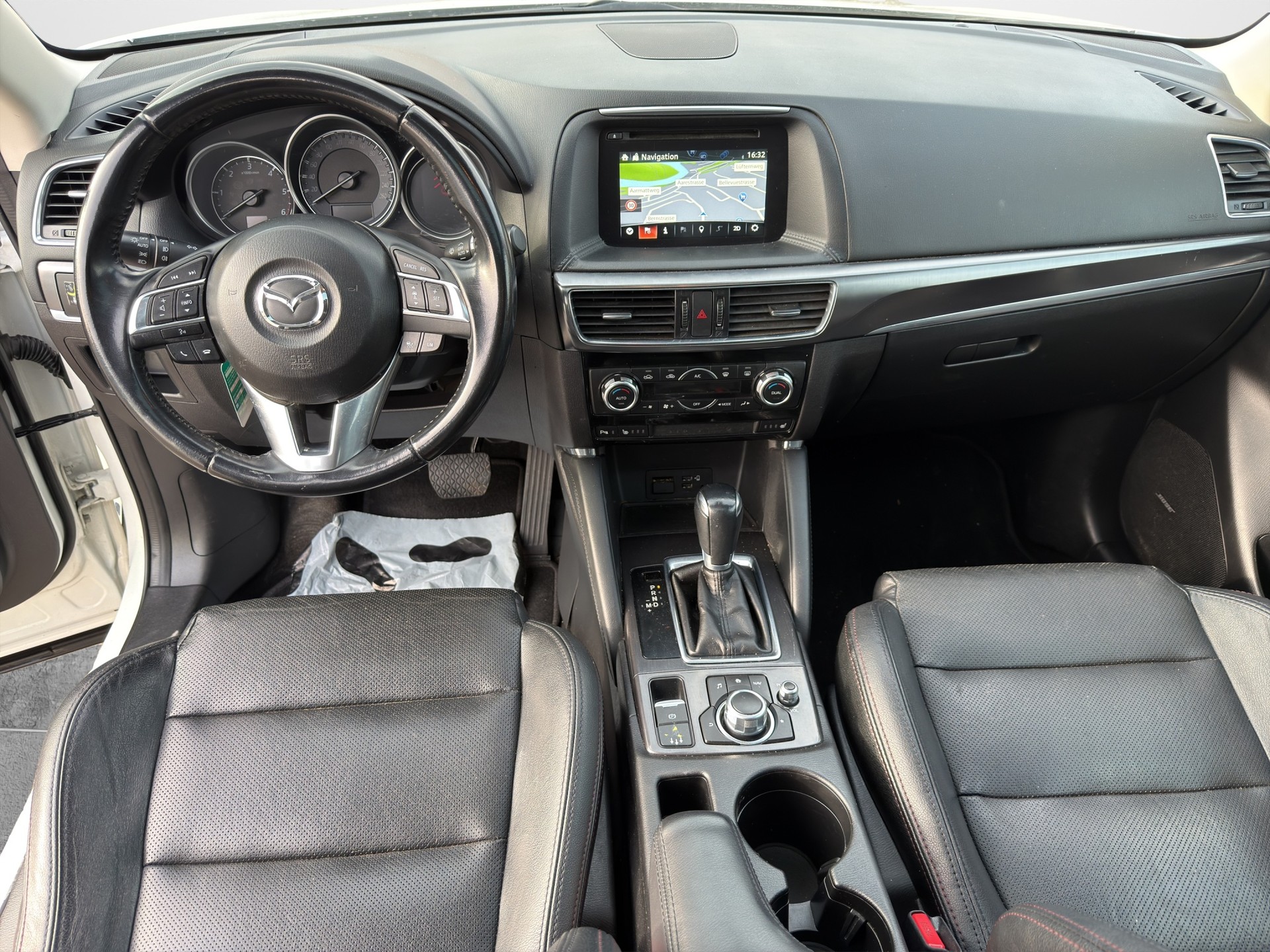MAZDA CX-5 2.2 D HP Revolution AWD Automatic-image-10