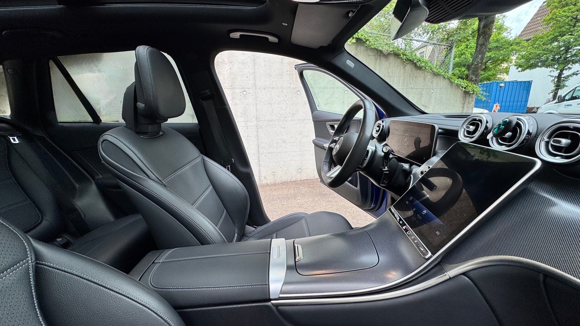 MERCEDES-BENZ GLC 400 e AMG Line 4matic-image-7