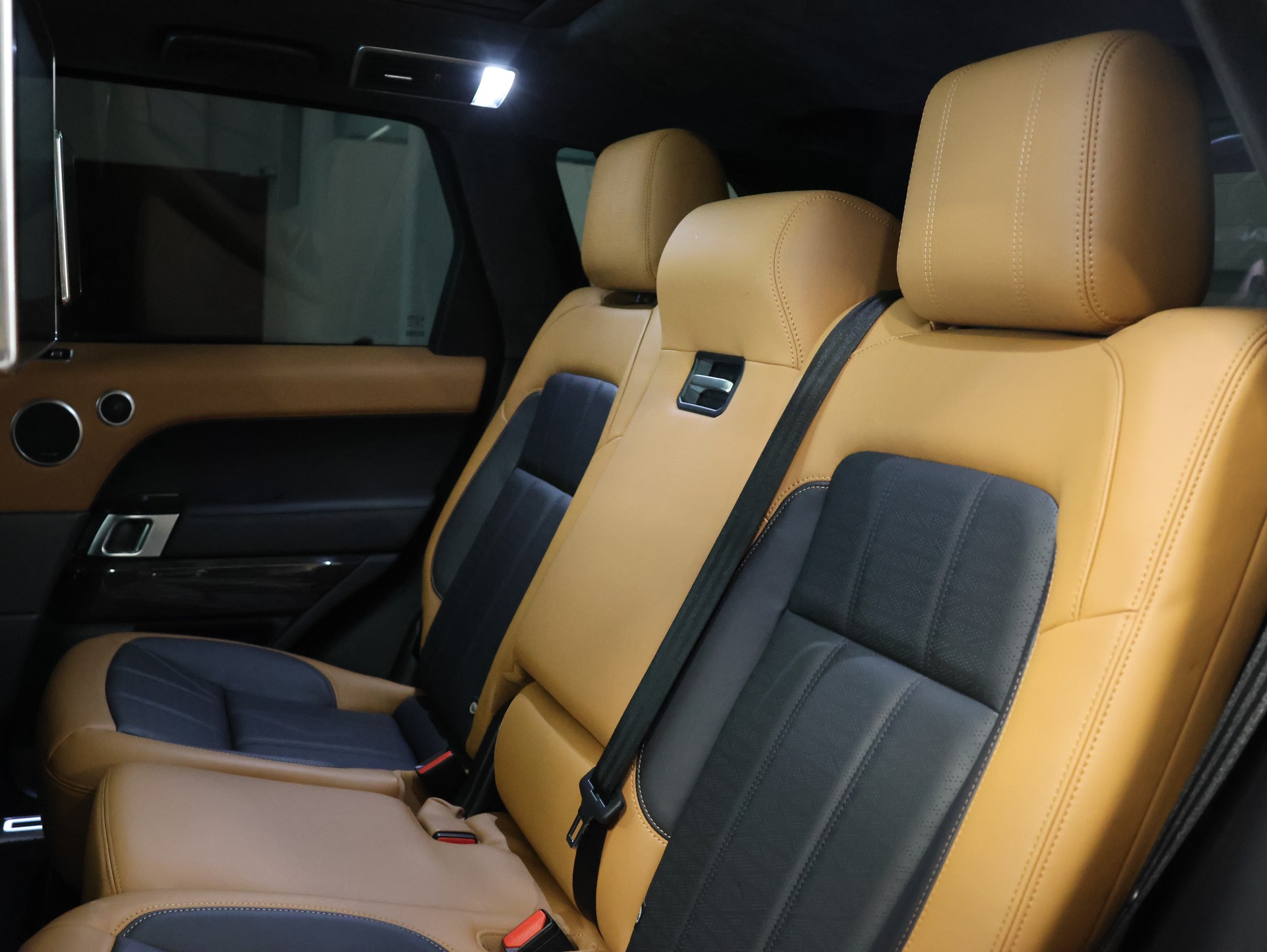 LAND ROVER Range Rover Sport 5.0 V8 S/C ABDynamic Automatic *Meridian* *360 Kamera* *Panoramdach*-image-34