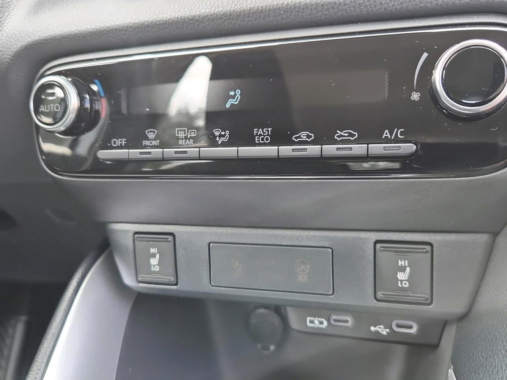 MAZDA 2 Hybrid Exclusive-line-image-15