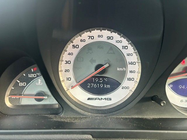 MERCEDES-BENZ SL 63 AMG Speedshift MCT-image-11