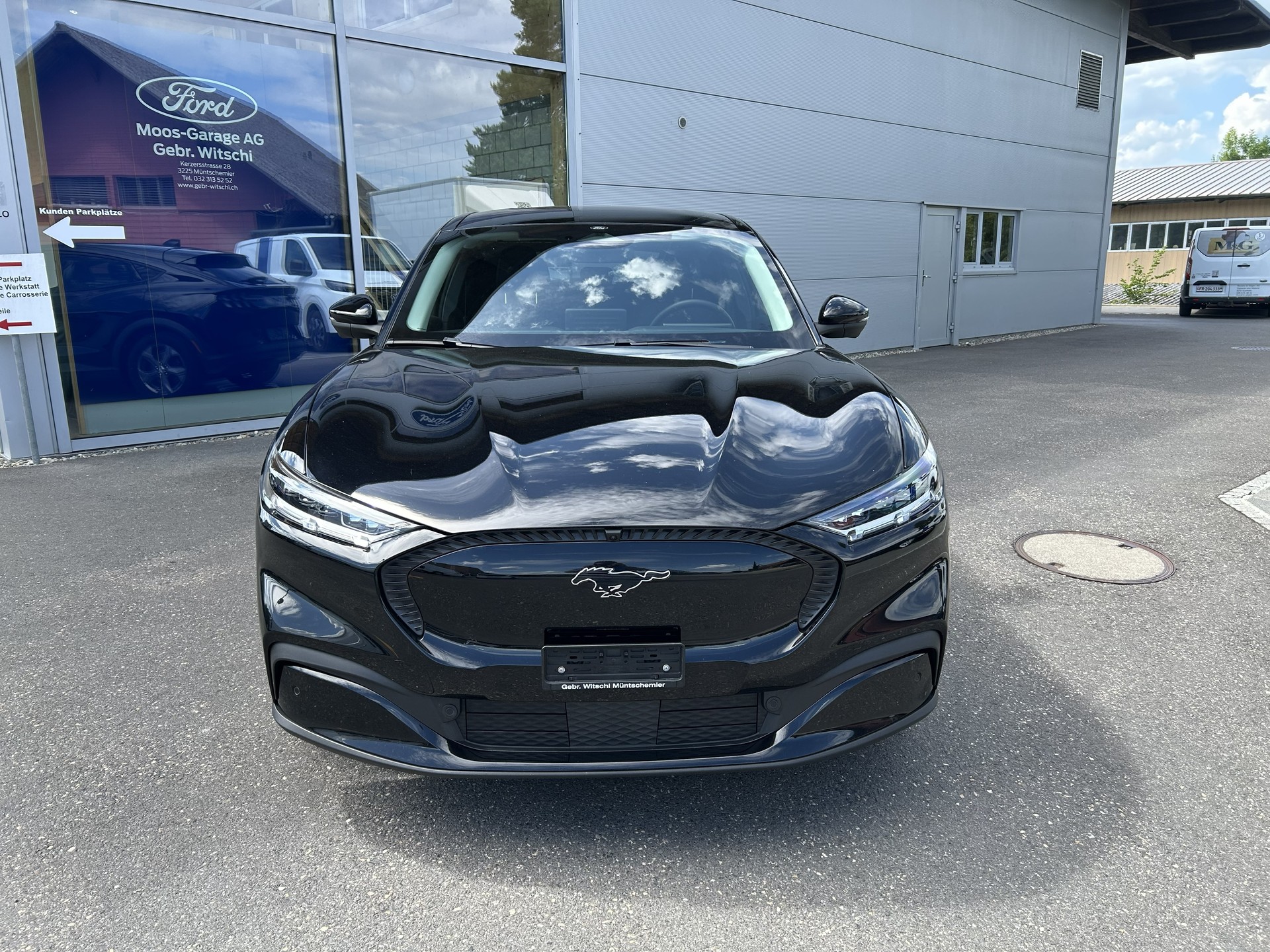 FORD Mustang MACH-E RWD 72.6 kWh-image-1