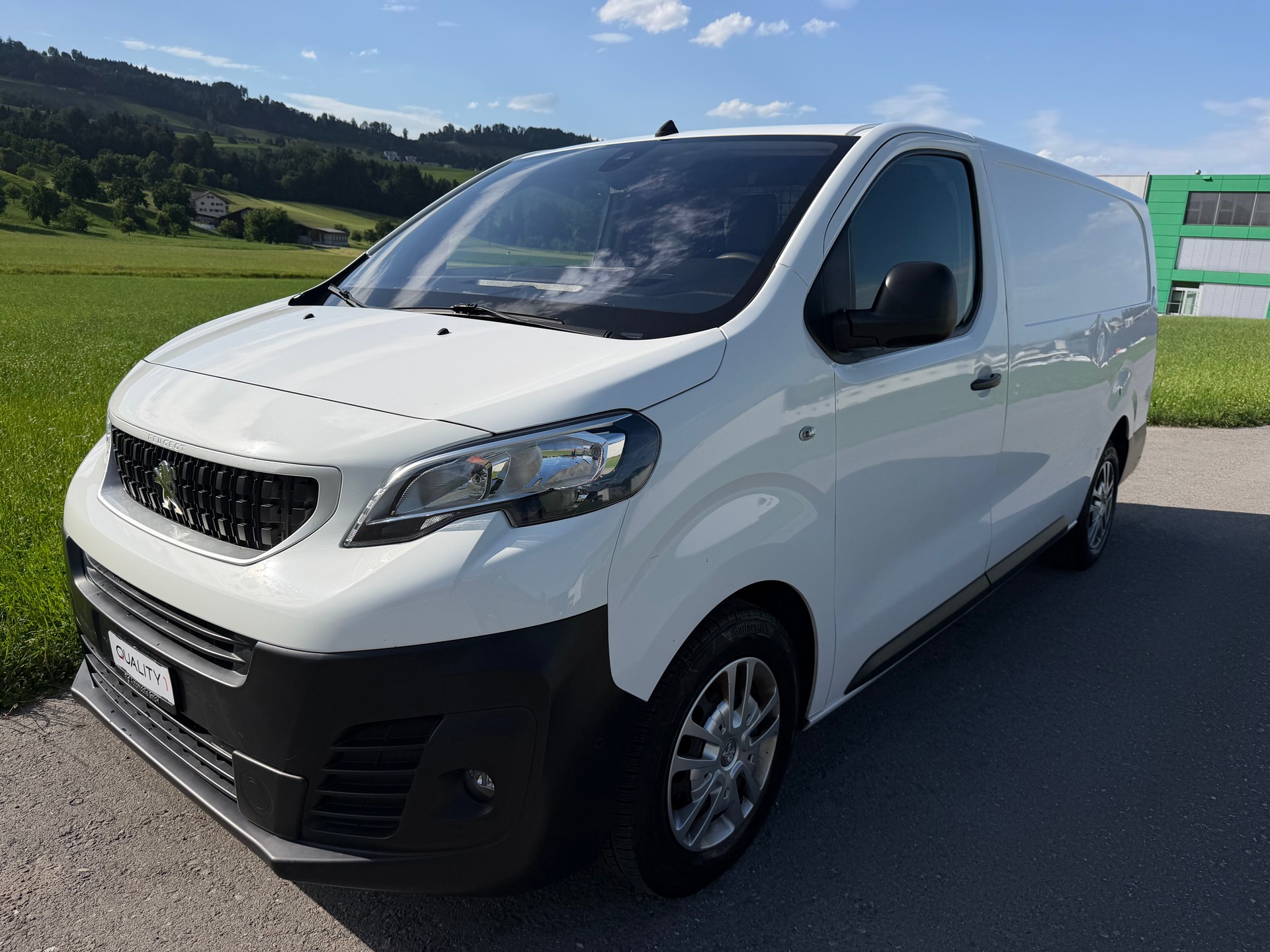 PEUGEOT Expert 2.0 BlueHDi 120 S&S Premium Long EAT8-image-0