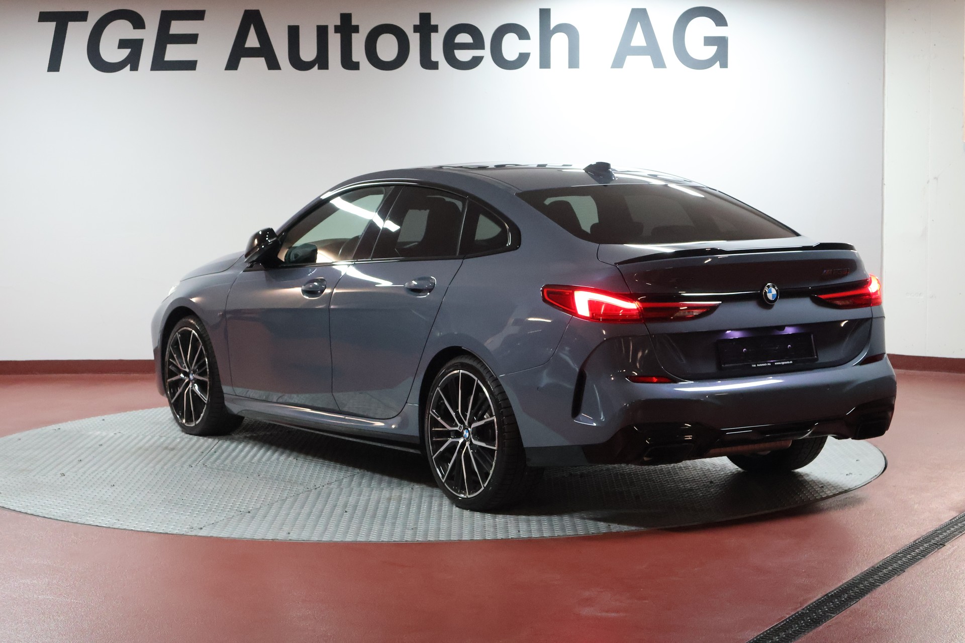 BMW M235i Gran Coupé xDrive Pure M Sport Steptronic-image-15