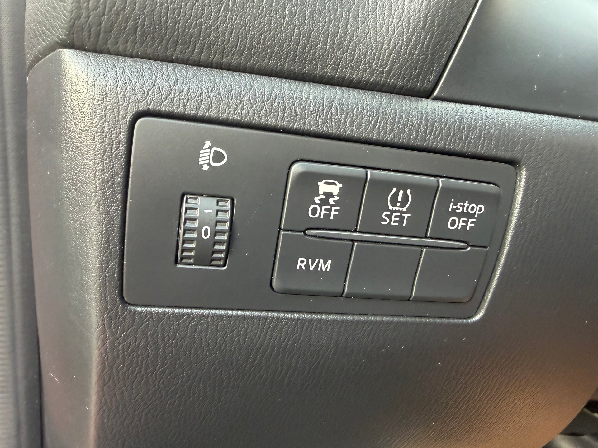 MAZDA 3 2.0 16V Revolution Activematic-image-7