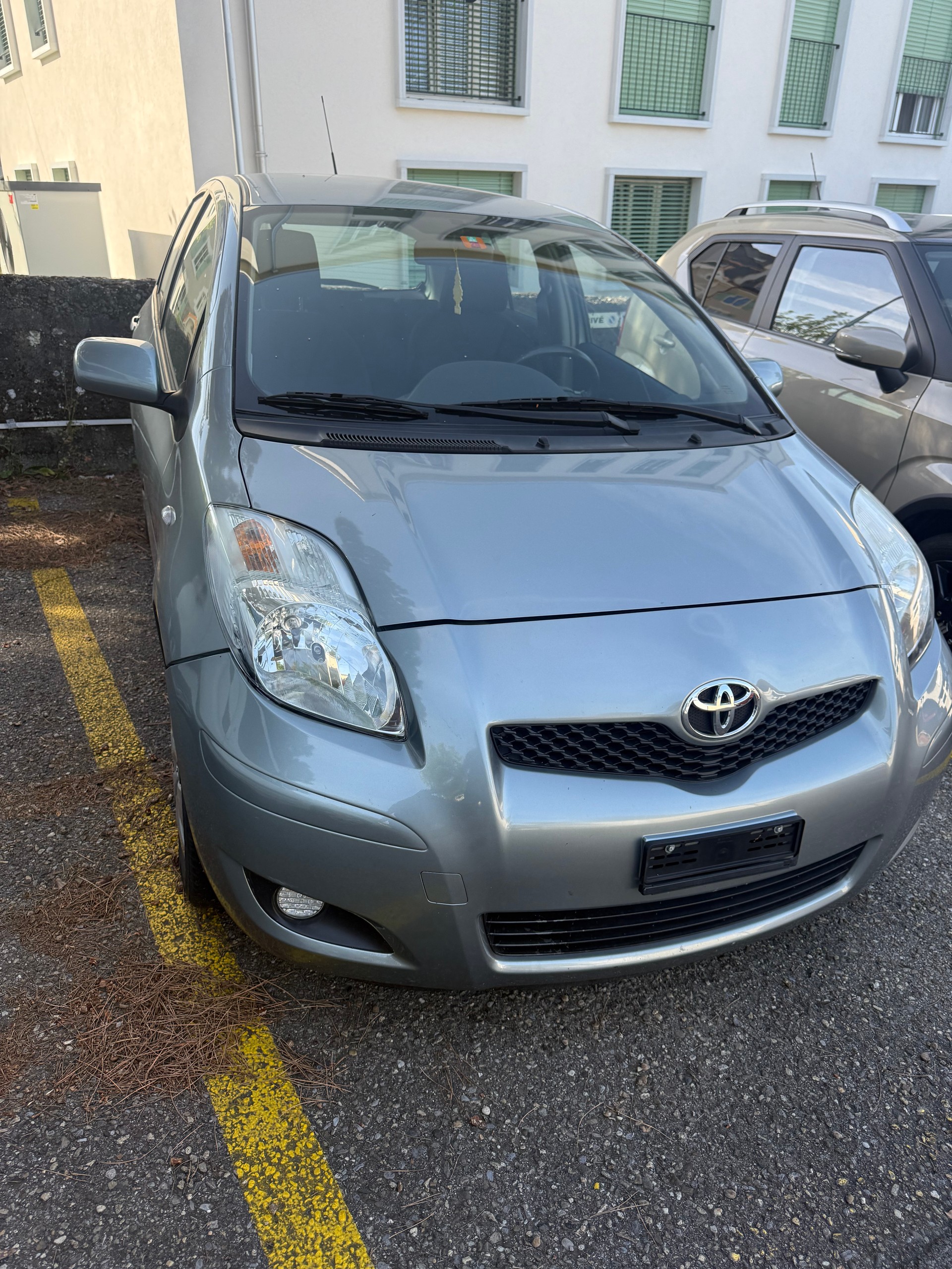 TOYOTA Yaris 1.33 Linea Sol-image-3