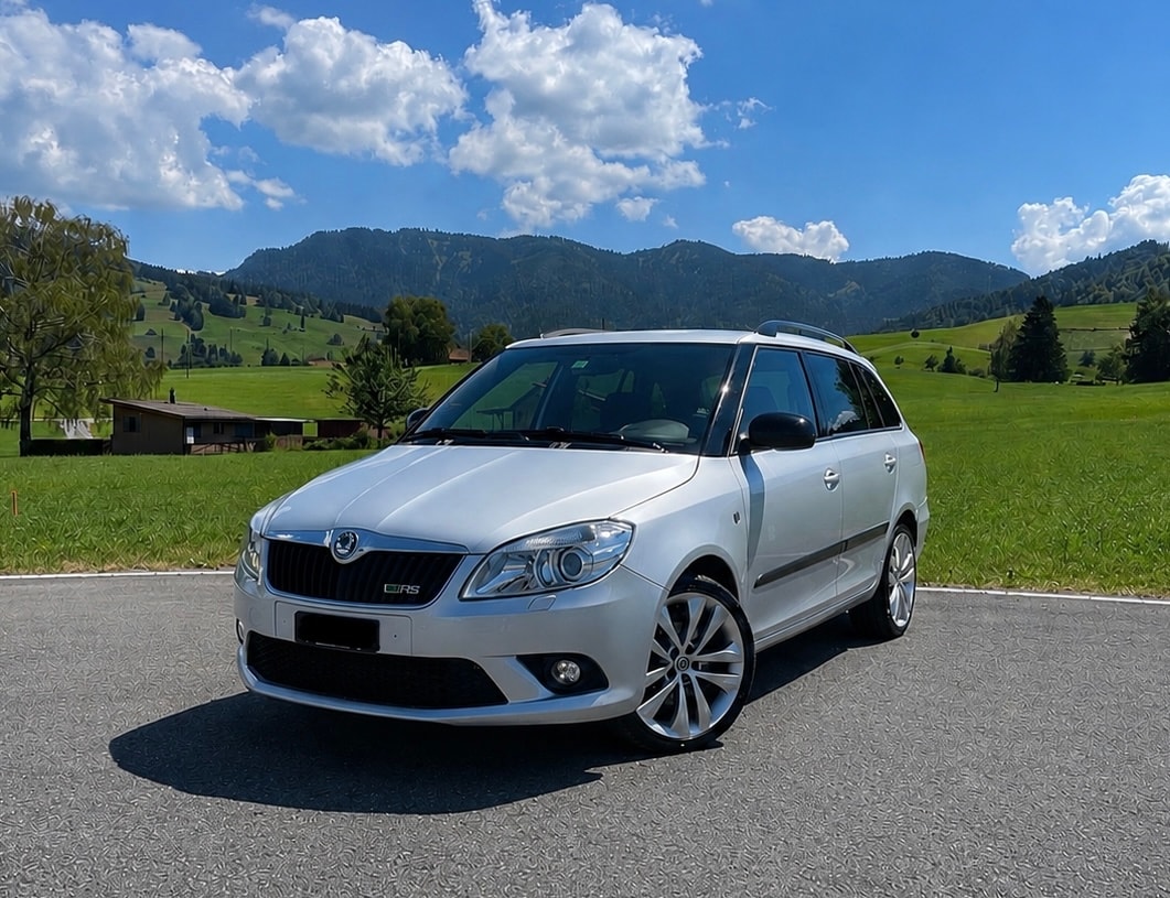 SKODA Fabia 1.4 TSI RS DSG