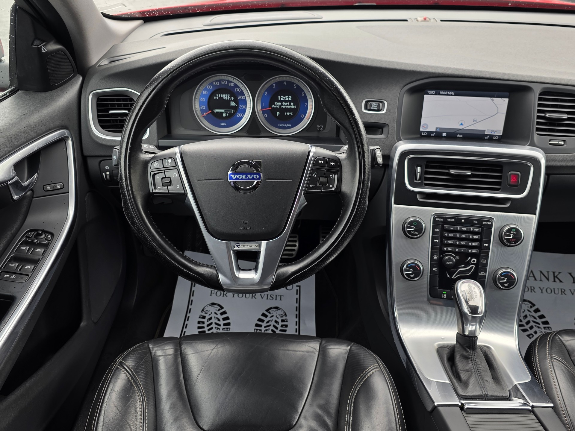 VOLVO V60 T6 AWD R-Design Geartronic * Frisch ab MFK * Frisch ab Service * TOP Zustand *-image-14