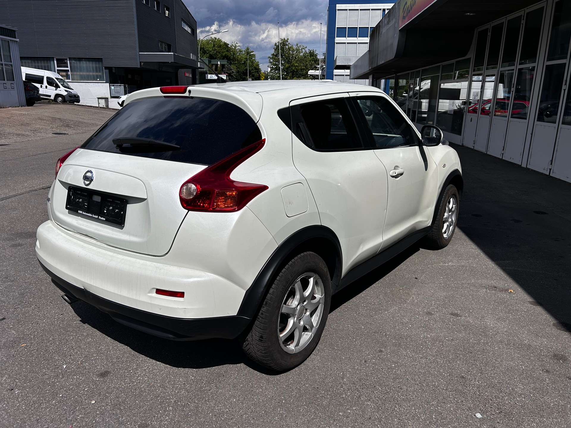 NISSAN Juke 1.6 DIG-T tekna 4x4 Xtronic M-CVT-image-5