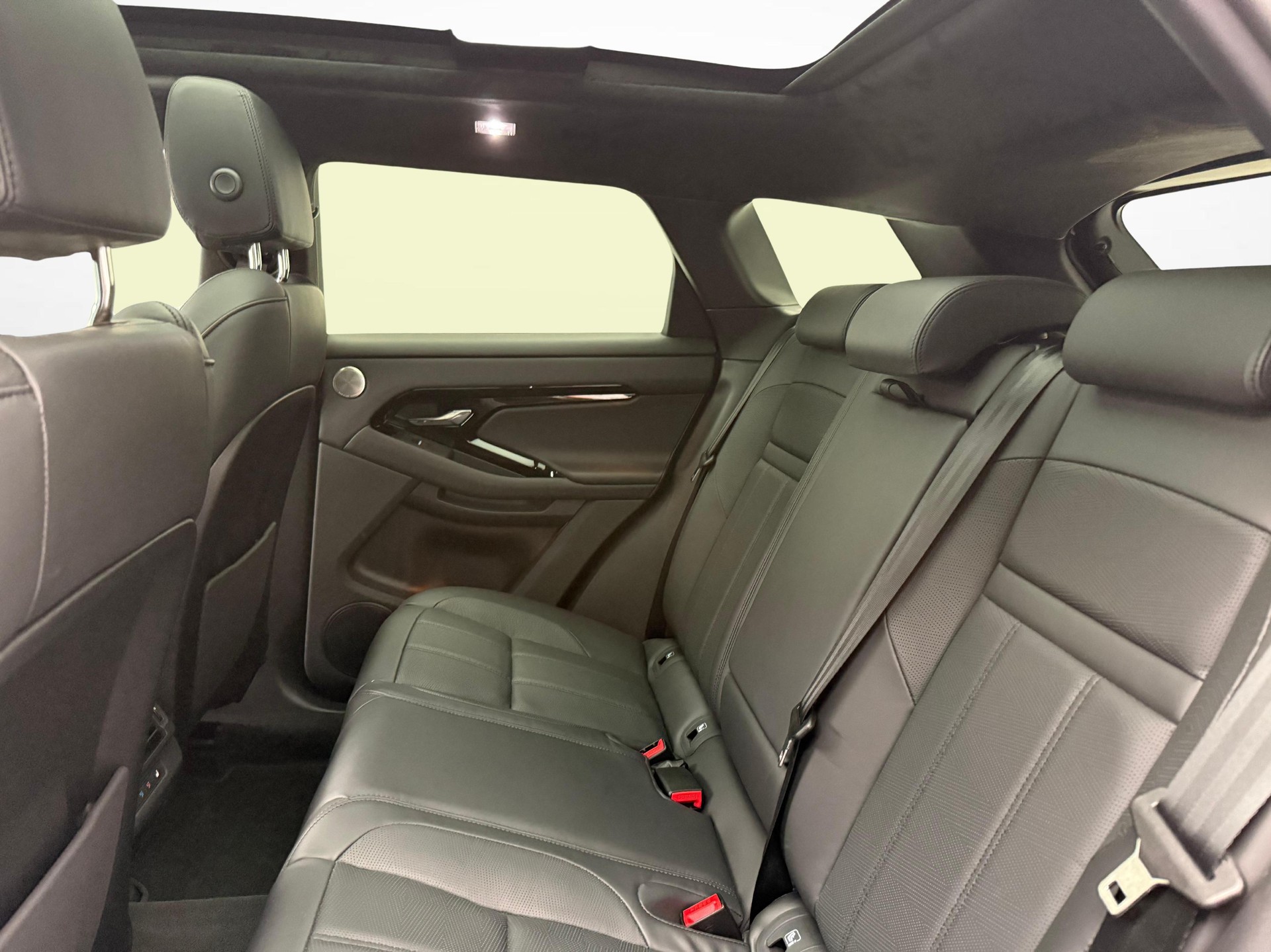 LAND ROVER Range Rover Evoque 1.5 T 270e Autobiography-image-9