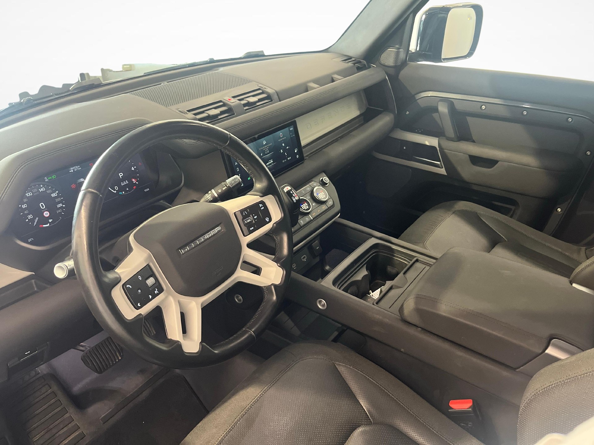 LAND ROVER Defender 90 3.0 D I6 SE-image-8