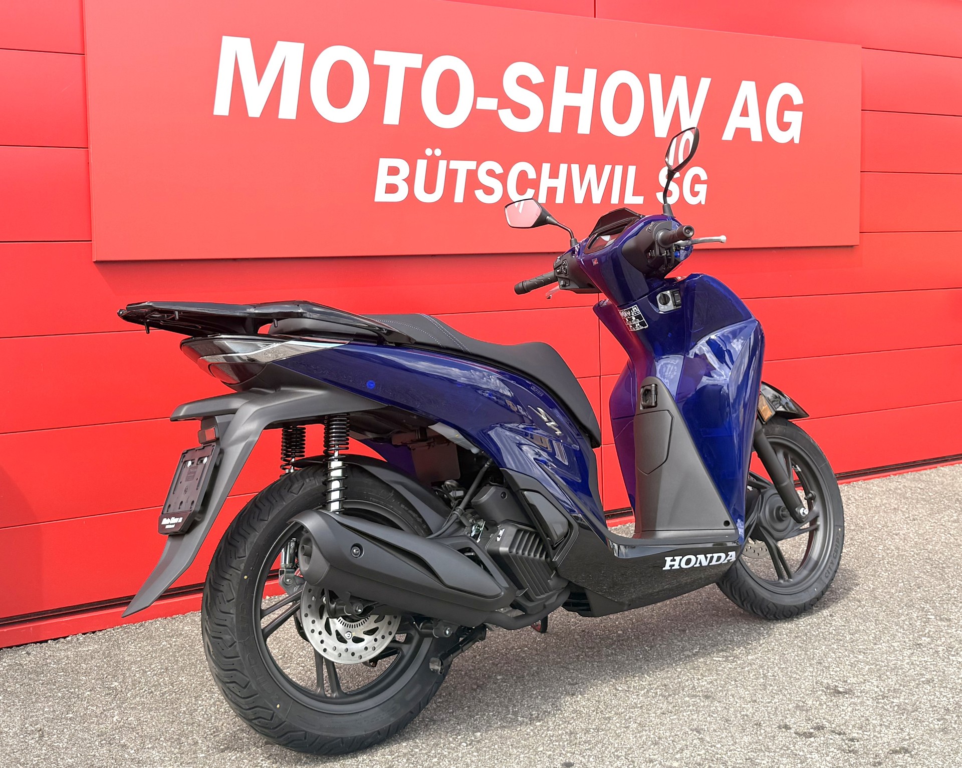 HONDA SH 125 +-showroom-element-2
