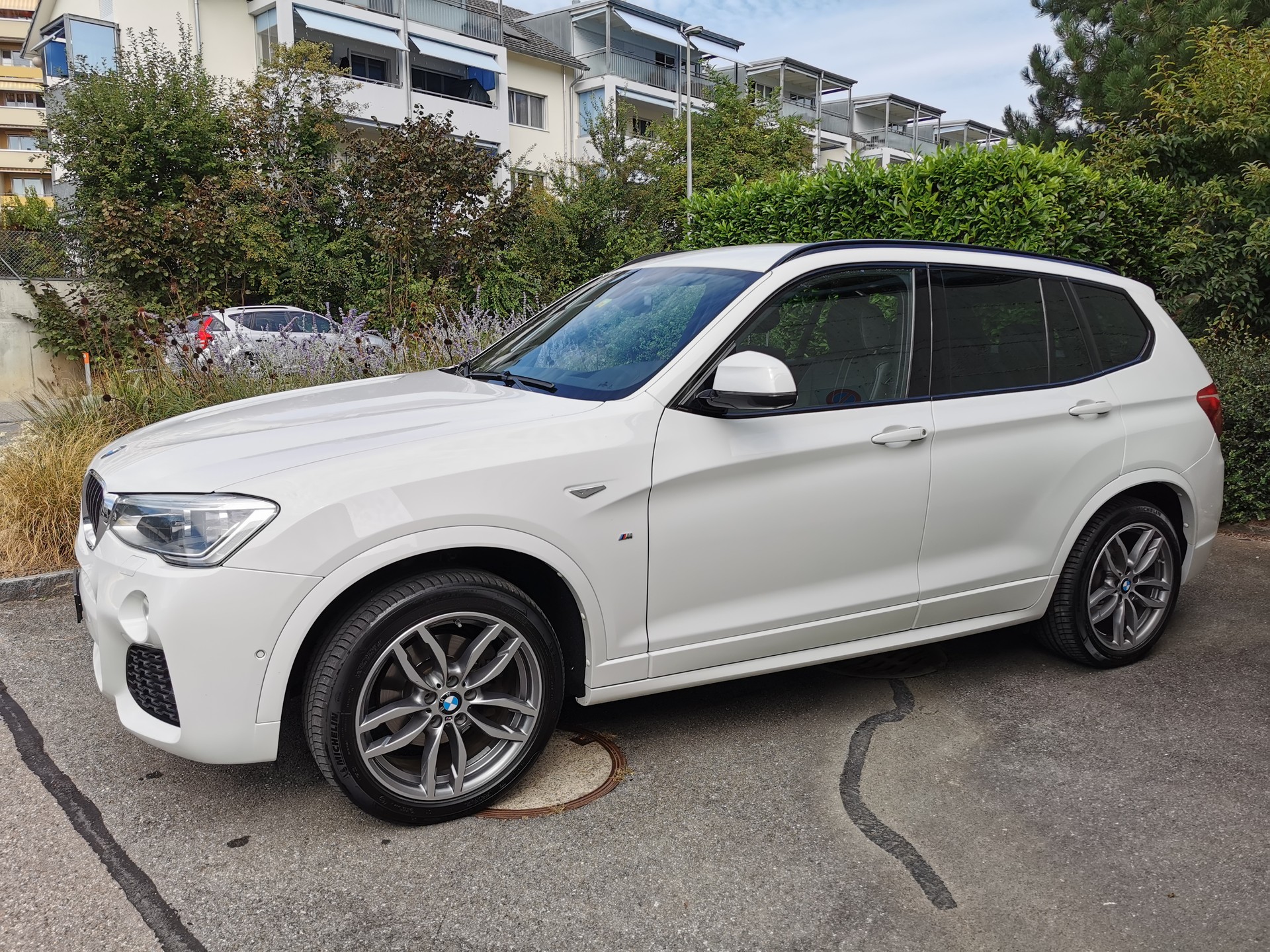 BMW 20d xDrive-image-0