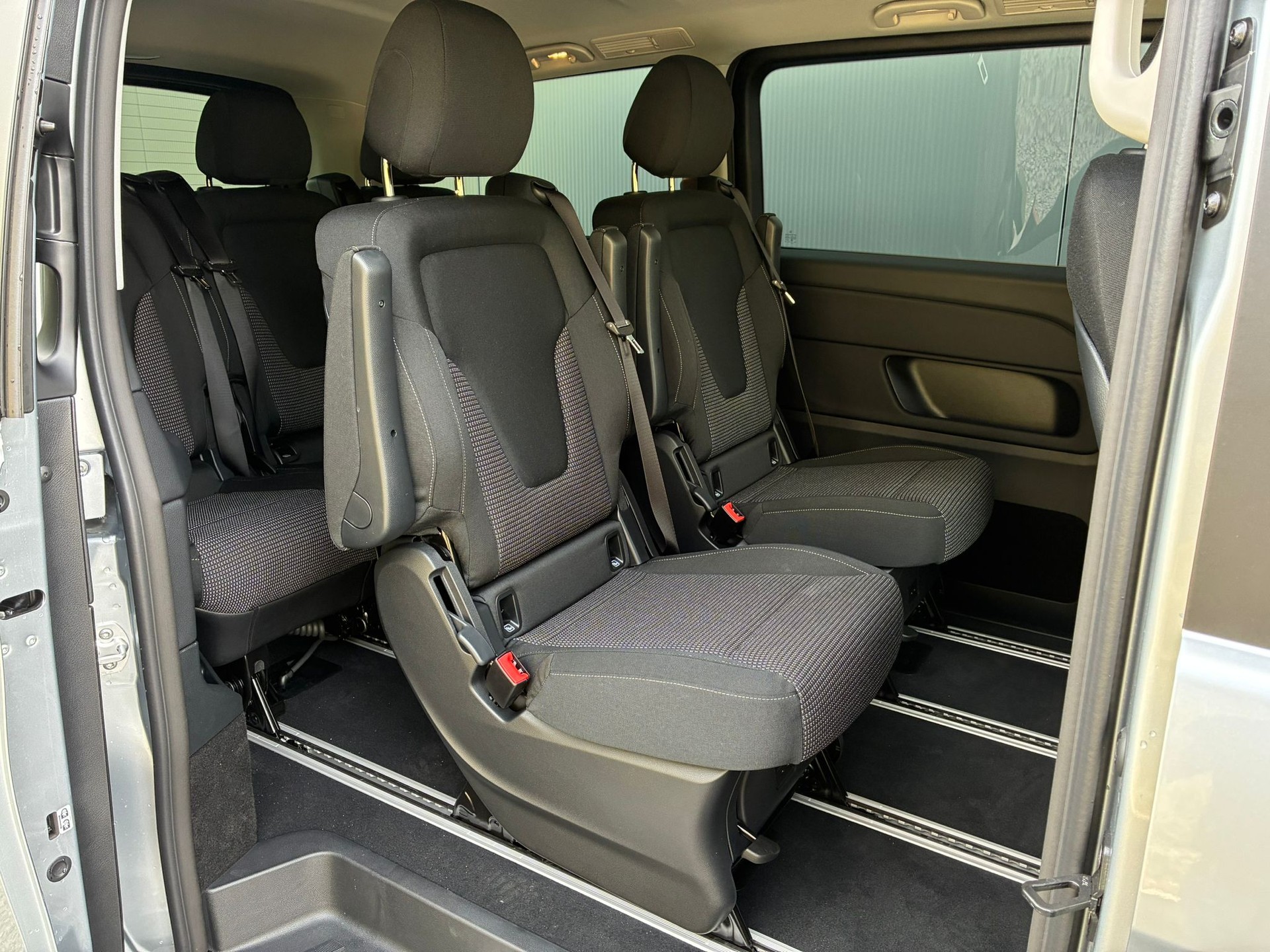 MERCEDES-BENZ V 250 d Style 3200mm L TREND II-image-12