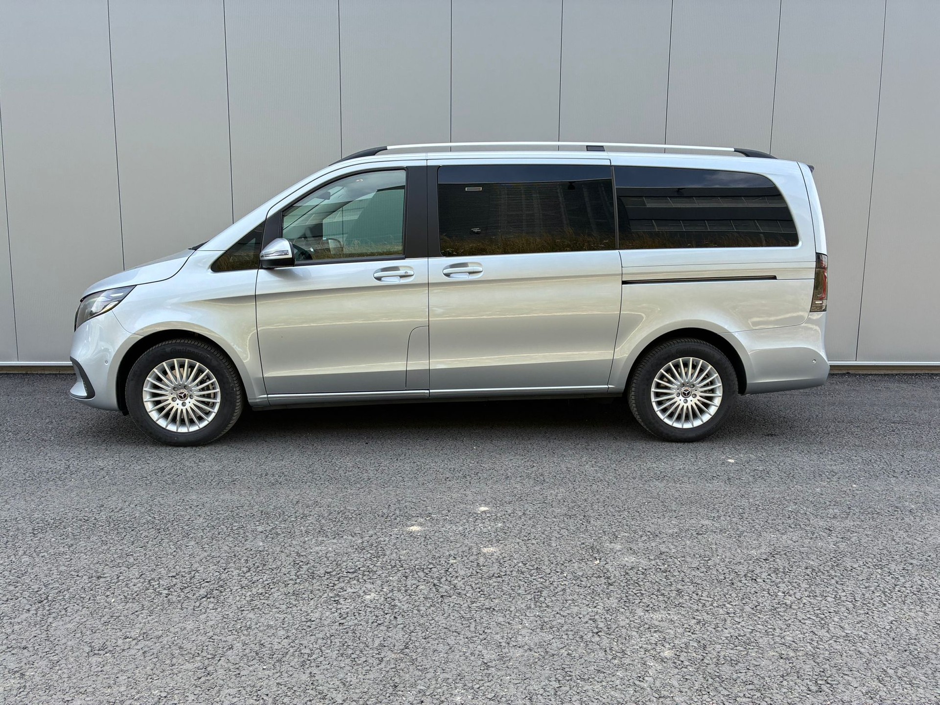 MERCEDES-BENZ V 250 d Style 3200mm L TREND II-image-5