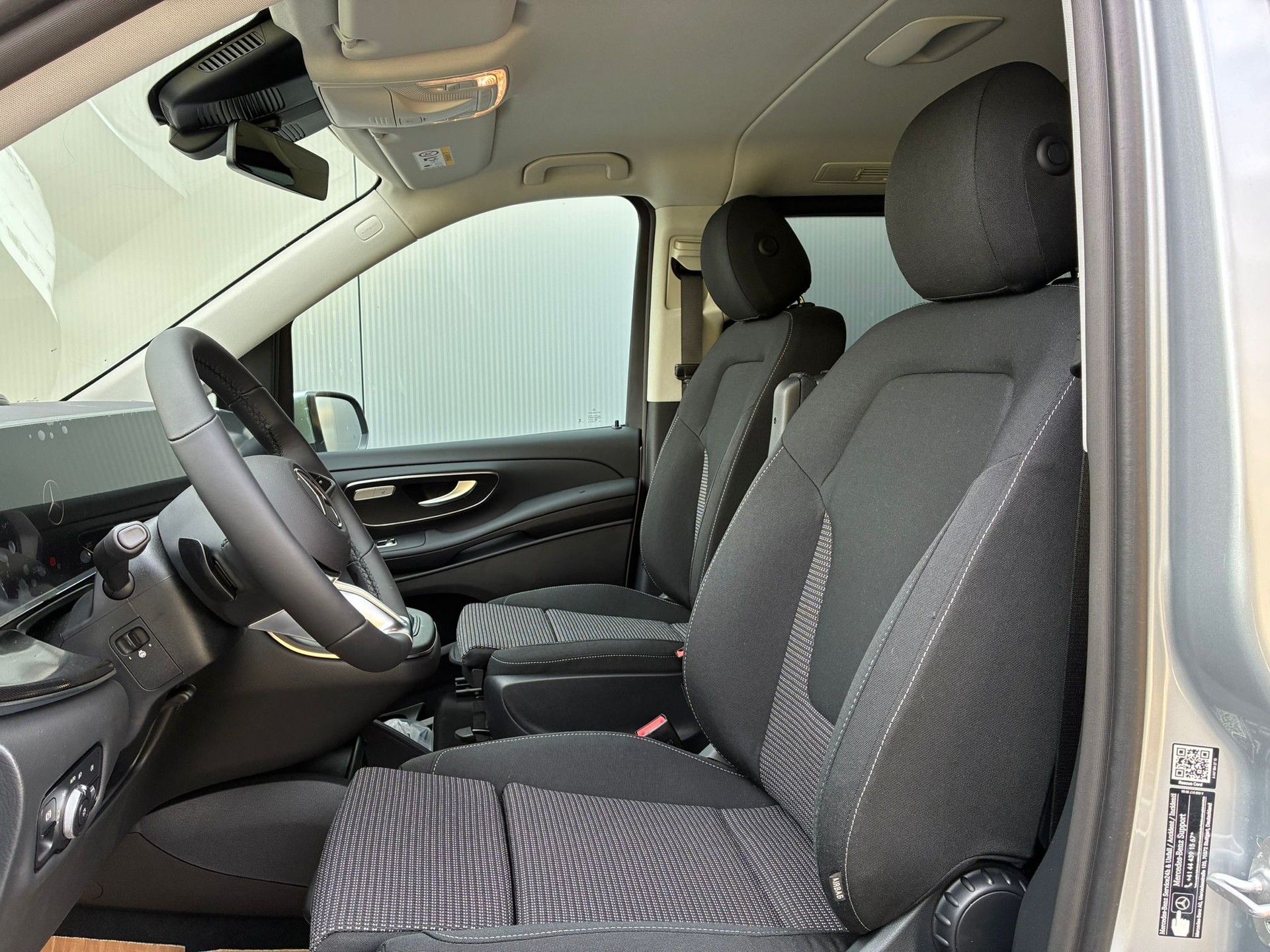 MERCEDES-BENZ V 250 d Style 3200mm L TREND II-image-8