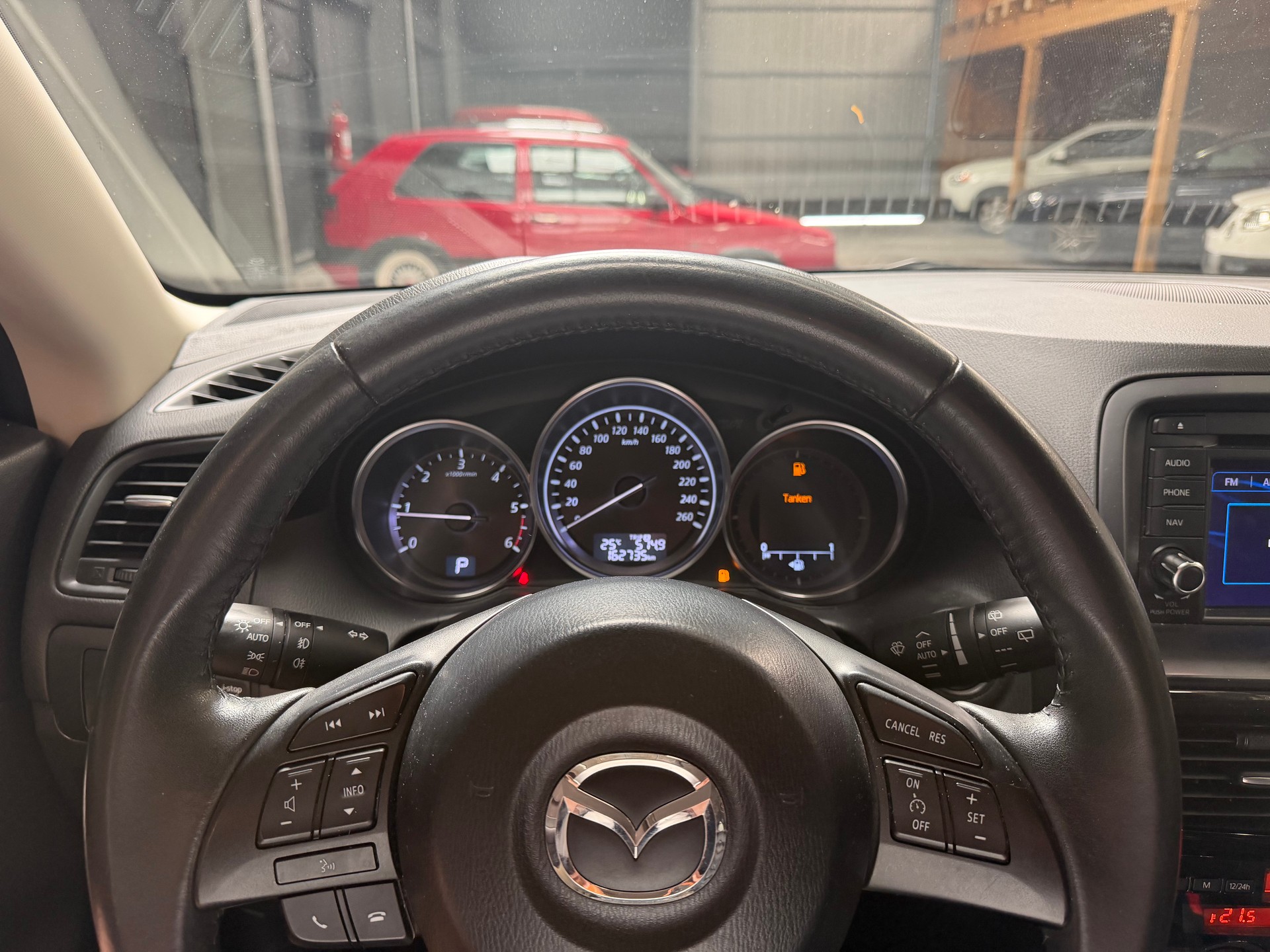 MAZDA CX-5 2.2 D HP Revolution AWD Automatic-image-10
