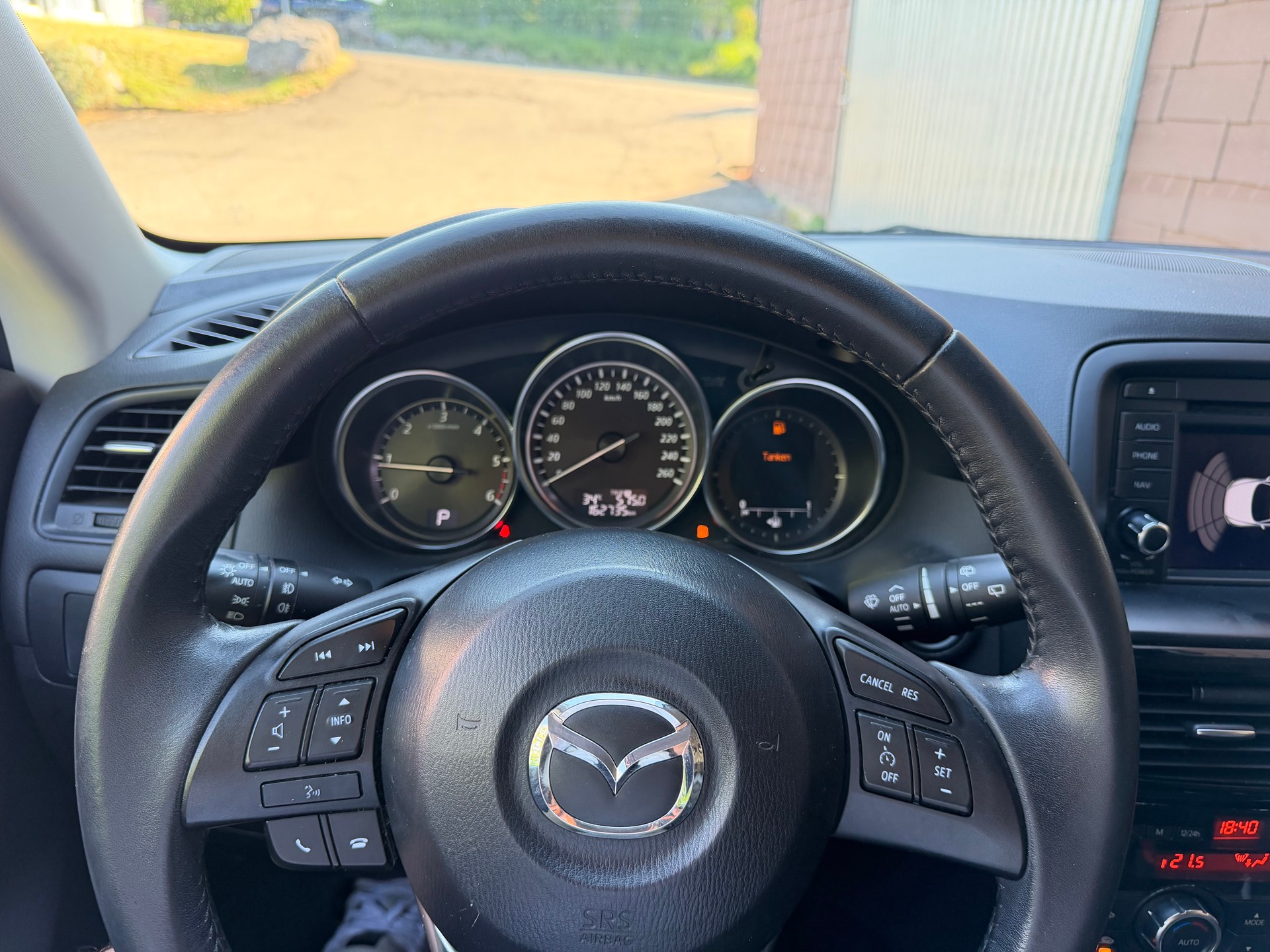 MAZDA CX-5 2.2 D HP Revolution AWD Automatic-image-12