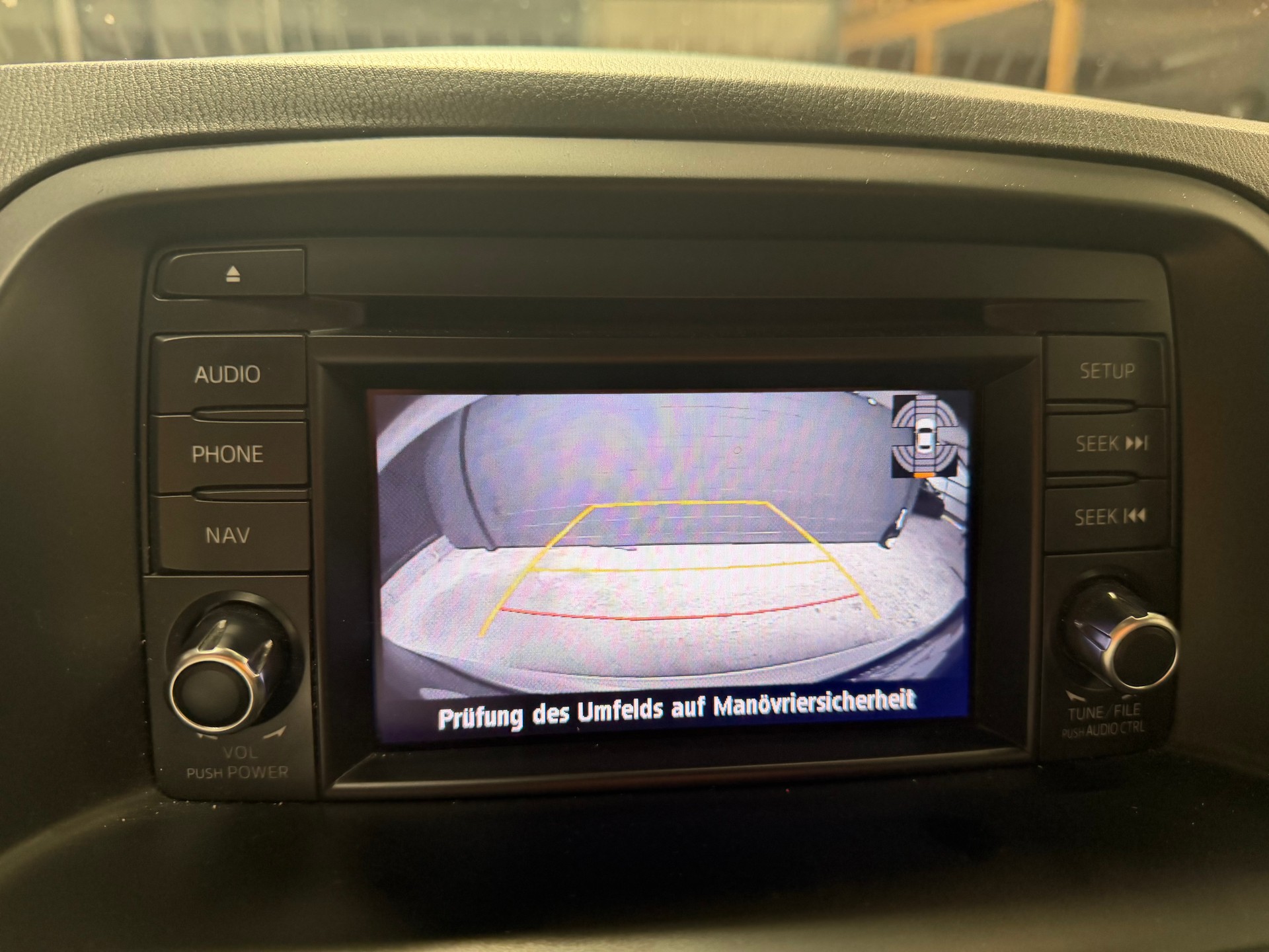 MAZDA CX-5 2.2 D HP Revolution AWD Automatic-image-13