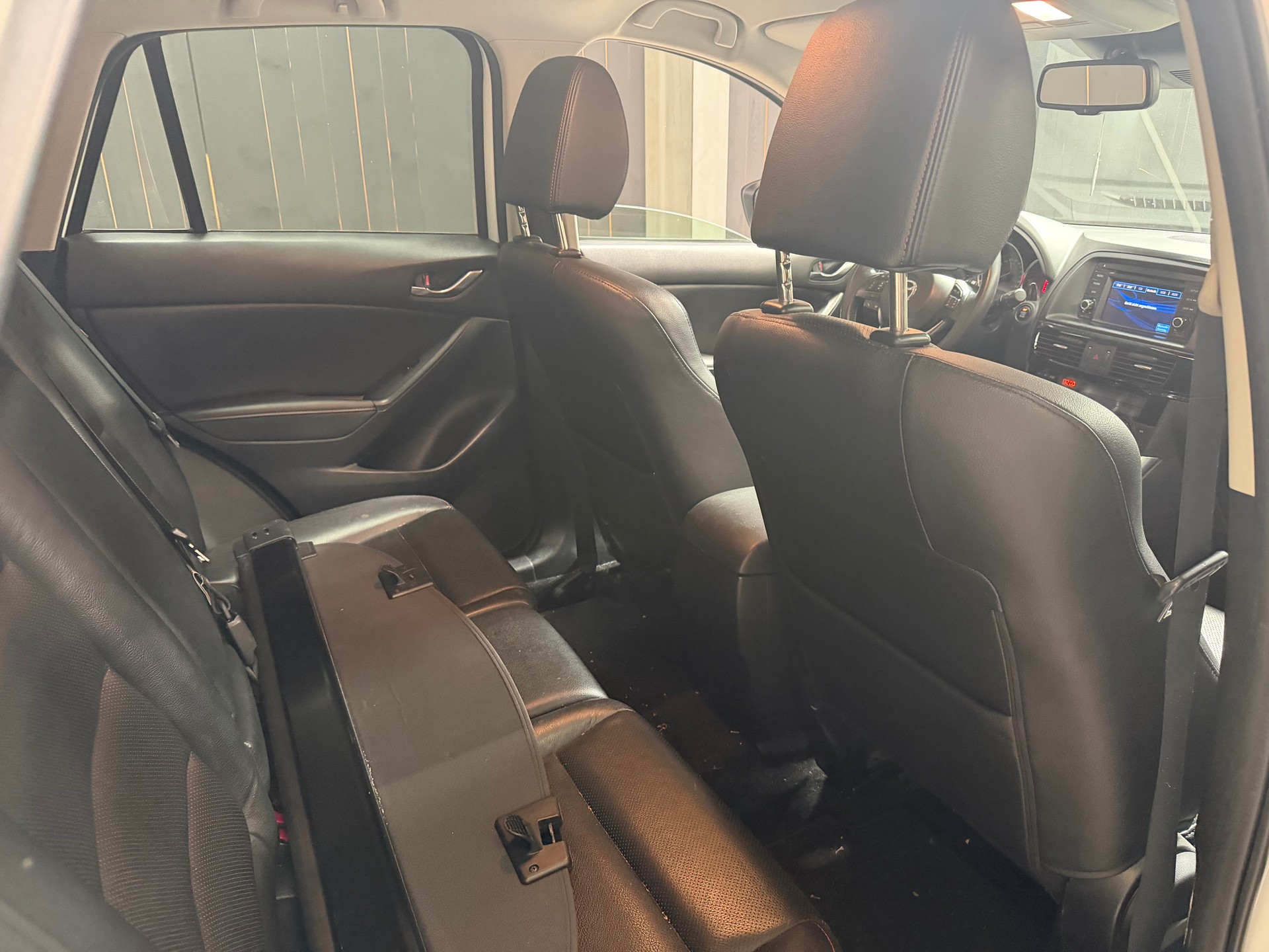 MAZDA CX-5 2.2 D HP Revolution AWD Automatic-image-9