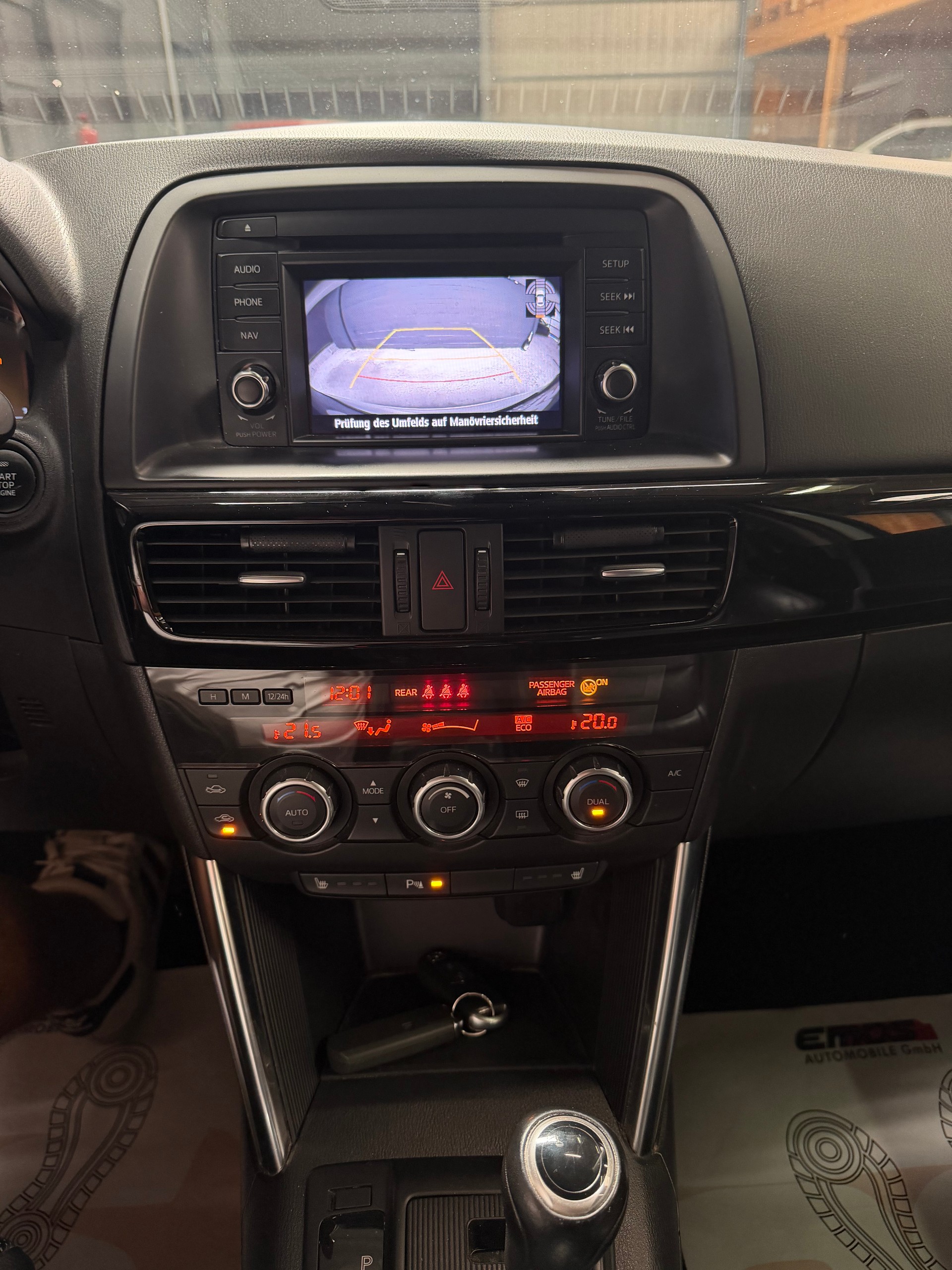 MAZDA CX-5 2.2 D HP Revolution AWD Automatic-image-11