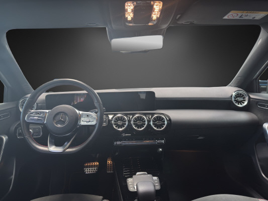 MERCEDES-BENZ A 180 Night Star AMG Line-image-7