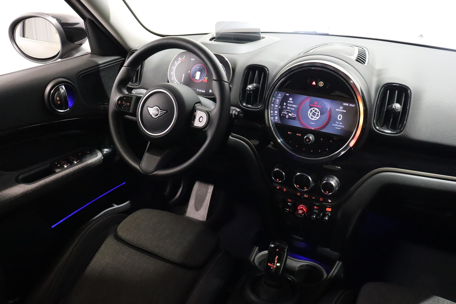 MINI Countryman F60 2.0i Cooper S ALL4-image-9
