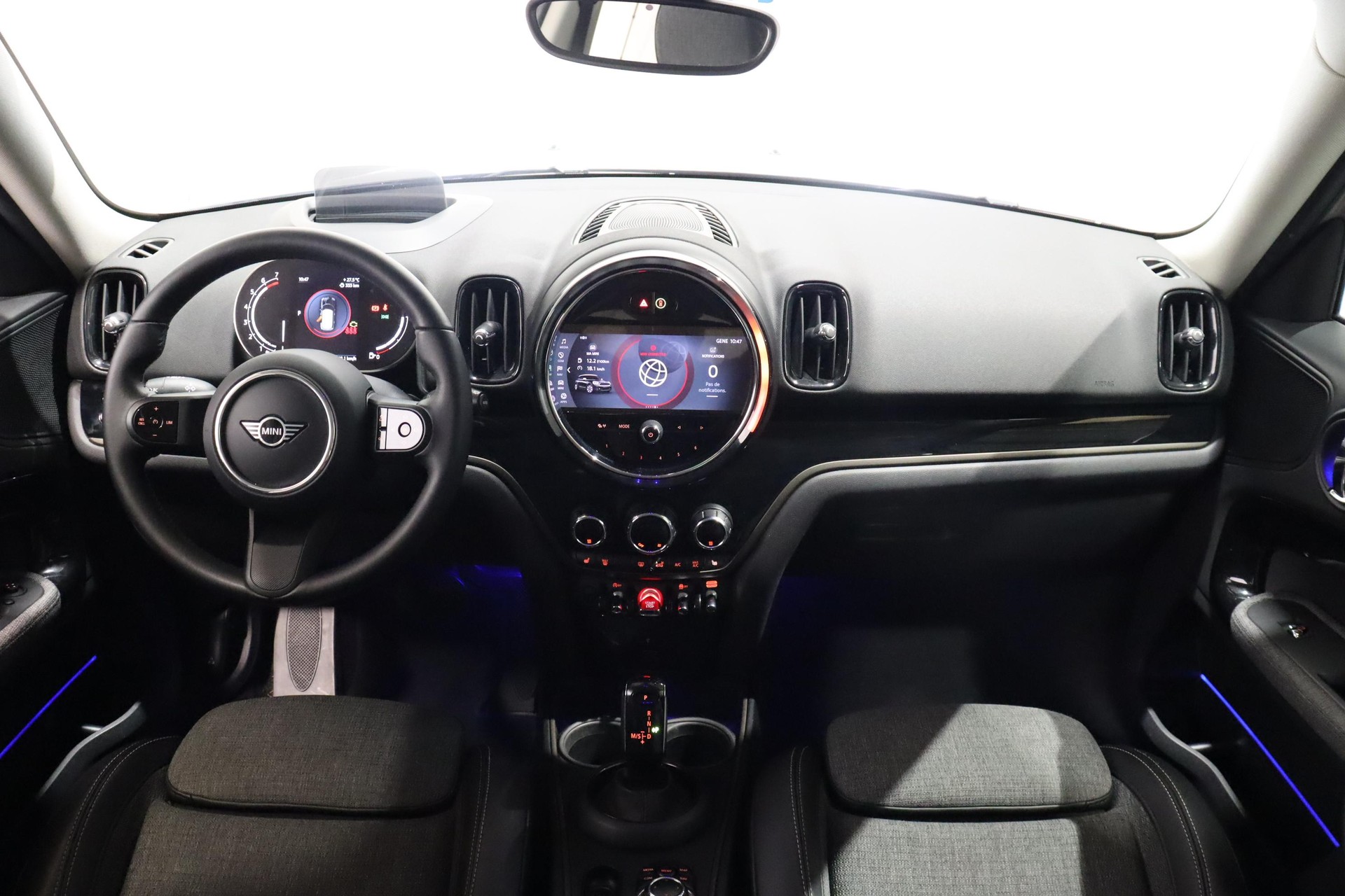 MINI Countryman F60 2.0i Cooper S ALL4-image-8