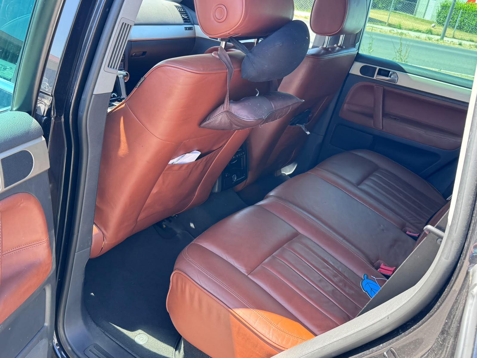 VW Touareg 3.0 TDI-image-8