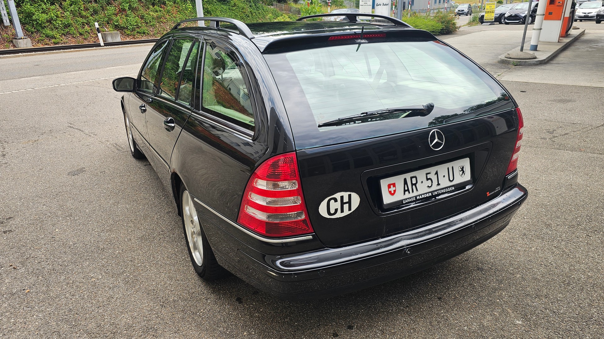 MERCEDES-BENZ C 240 Elégance 4Matic Automatic-image-7