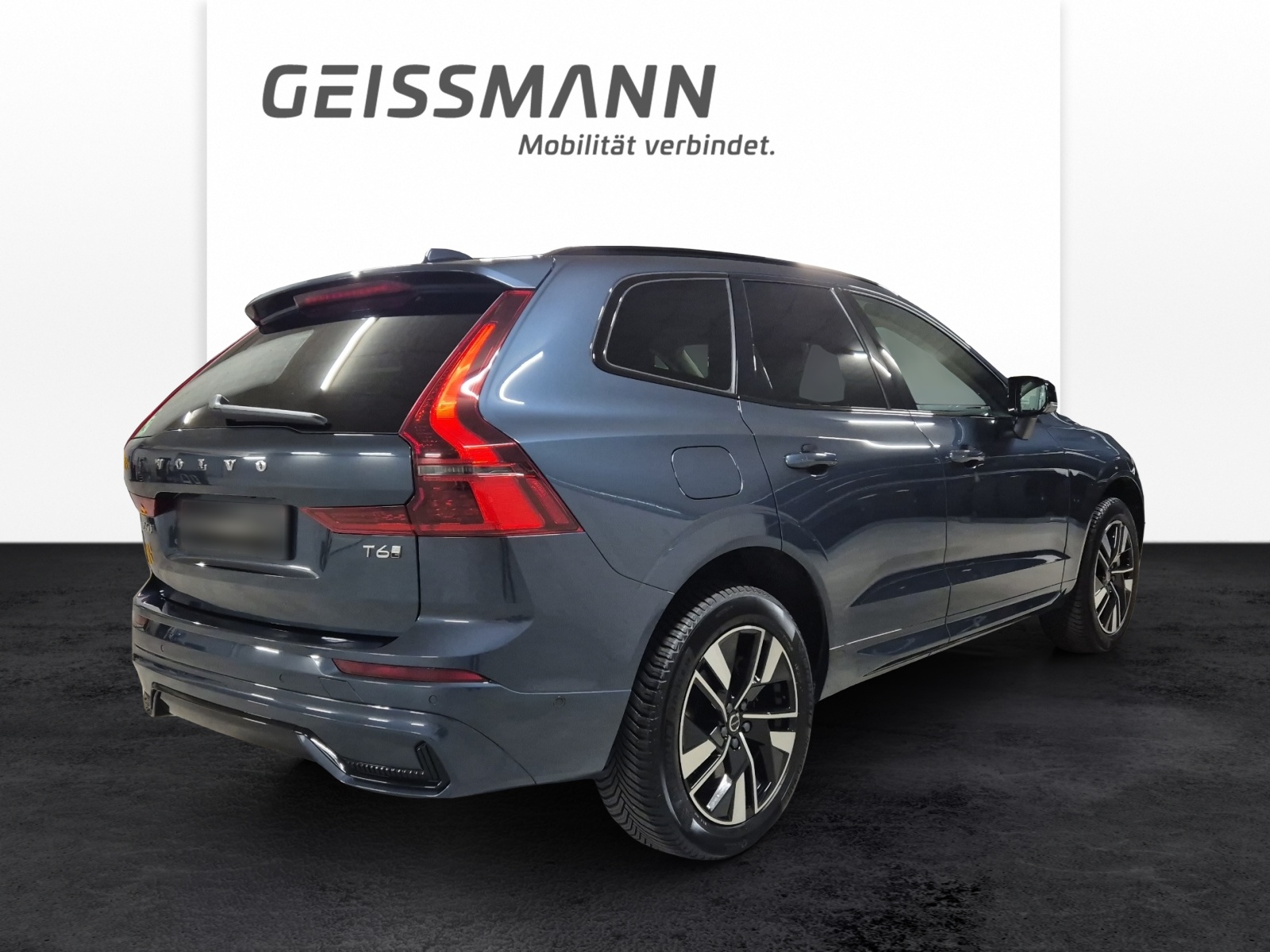 VOLVO XC60 2.0 T6 TE Plus Dark eAWD-image-6