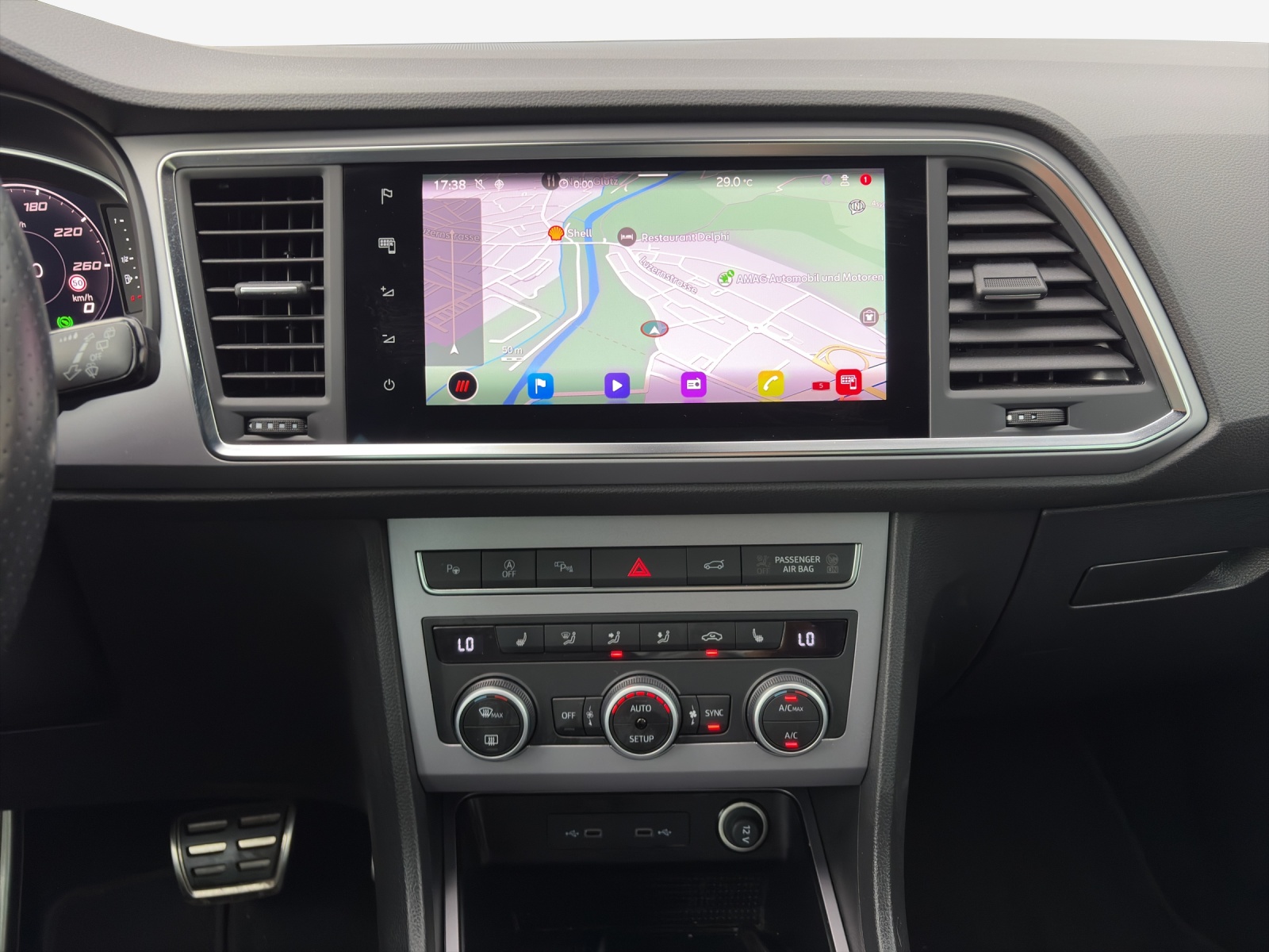 SEAT Ateca 2.0 TSI Hola FR 4Drive DSG-image-10