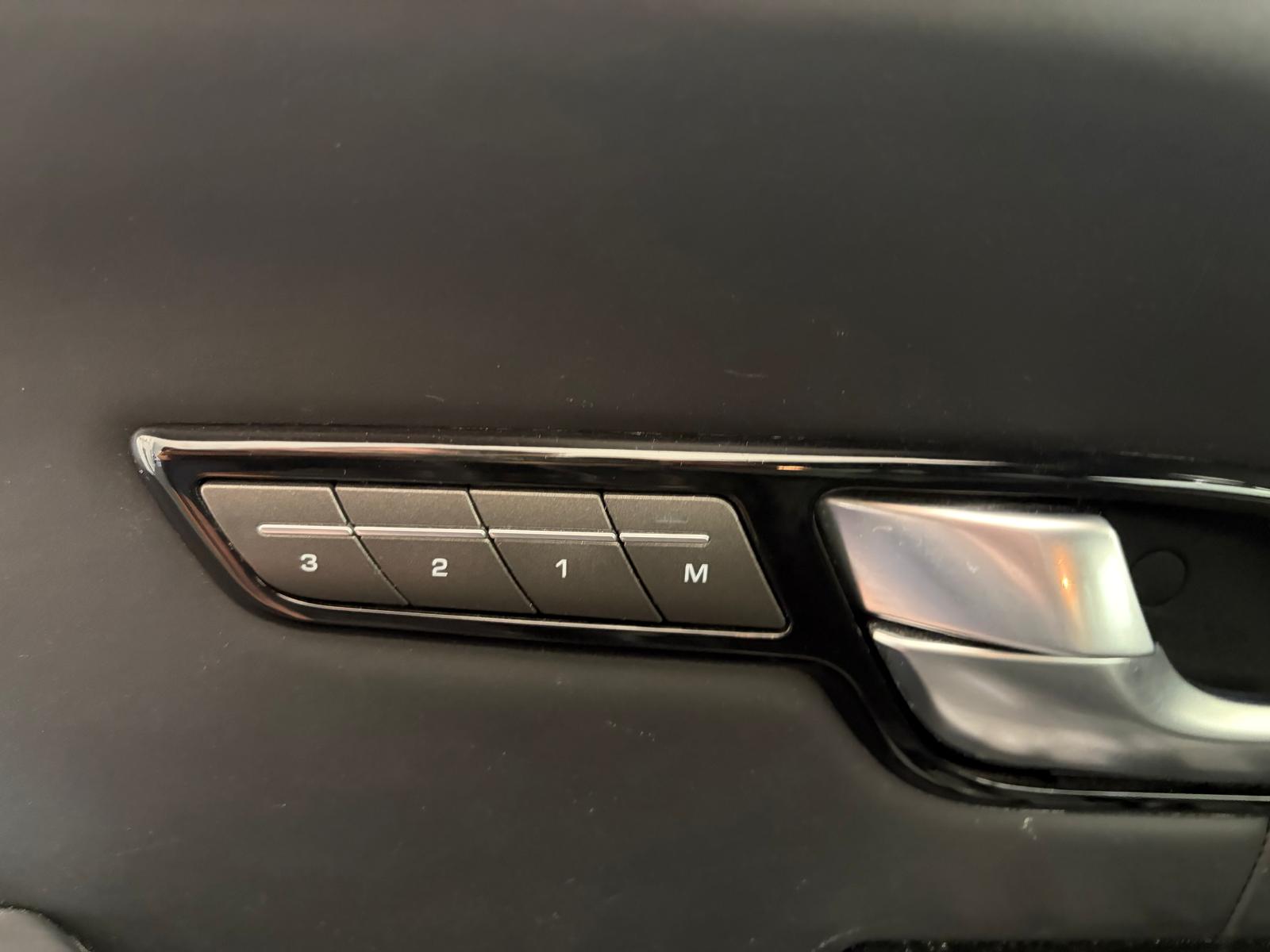 LAND ROVER Range Rover Evoque 2.0 Si4 HSE Dynamic AT9-image-9
