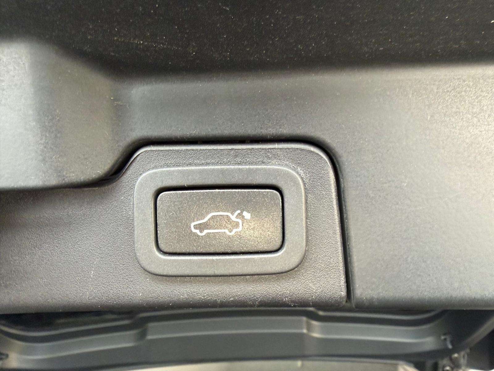 LAND ROVER Range Rover Evoque 2.0 Si4 HSE Dynamic AT9-image-26