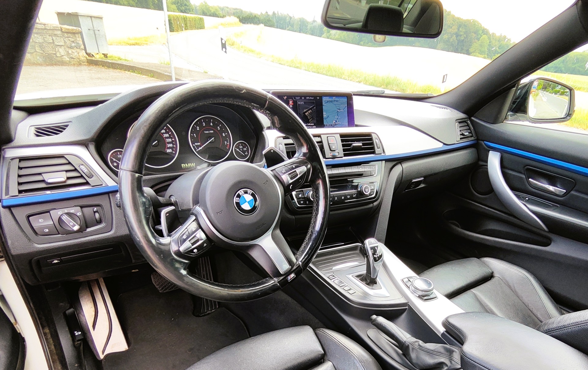 BMW 435i xDrive-image-3