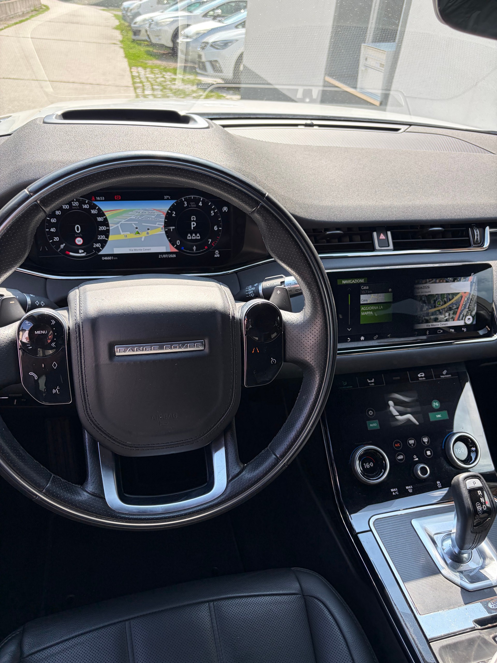 LAND ROVER Range Rover Evoque R-Dynamic P 200 AT9-image-5