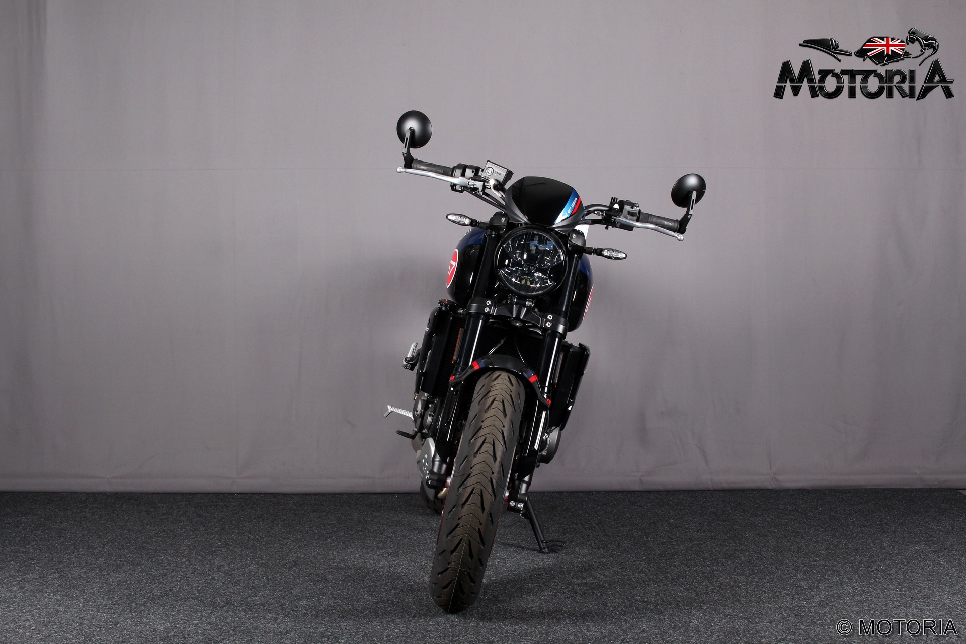 TRIUMPH Trident 660-image-7