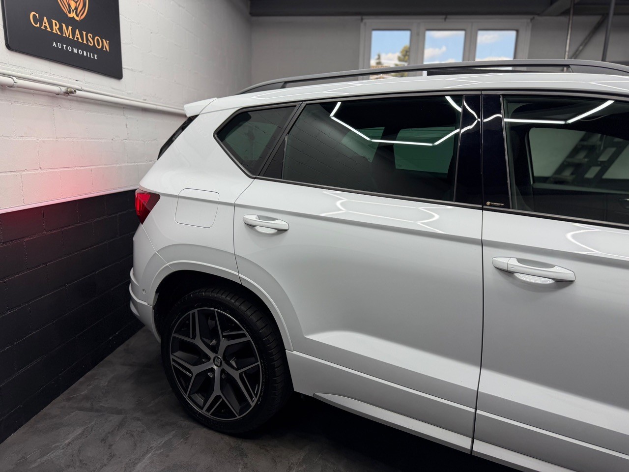 SEAT Ateca 2.0 TSI SWISS FR 4Drive DSG | 360 Kamera | Schiebedach | ACC | AHK 1‘900KG-image-4
