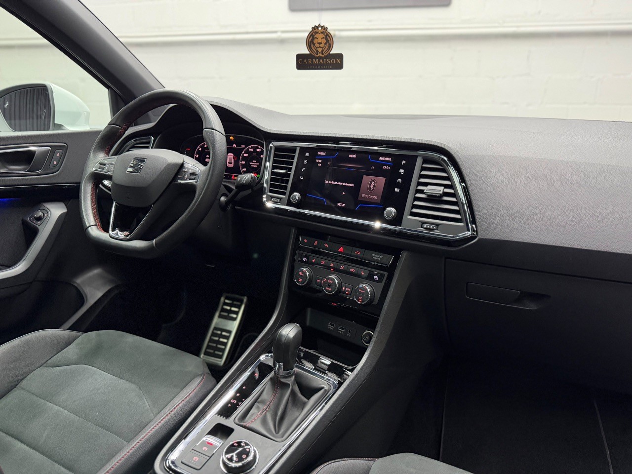 SEAT Ateca 2.0 TSI SWISS FR 4Drive DSG | 360 Kamera | Schiebedach | ACC | AHK 1‘900KG-image-29