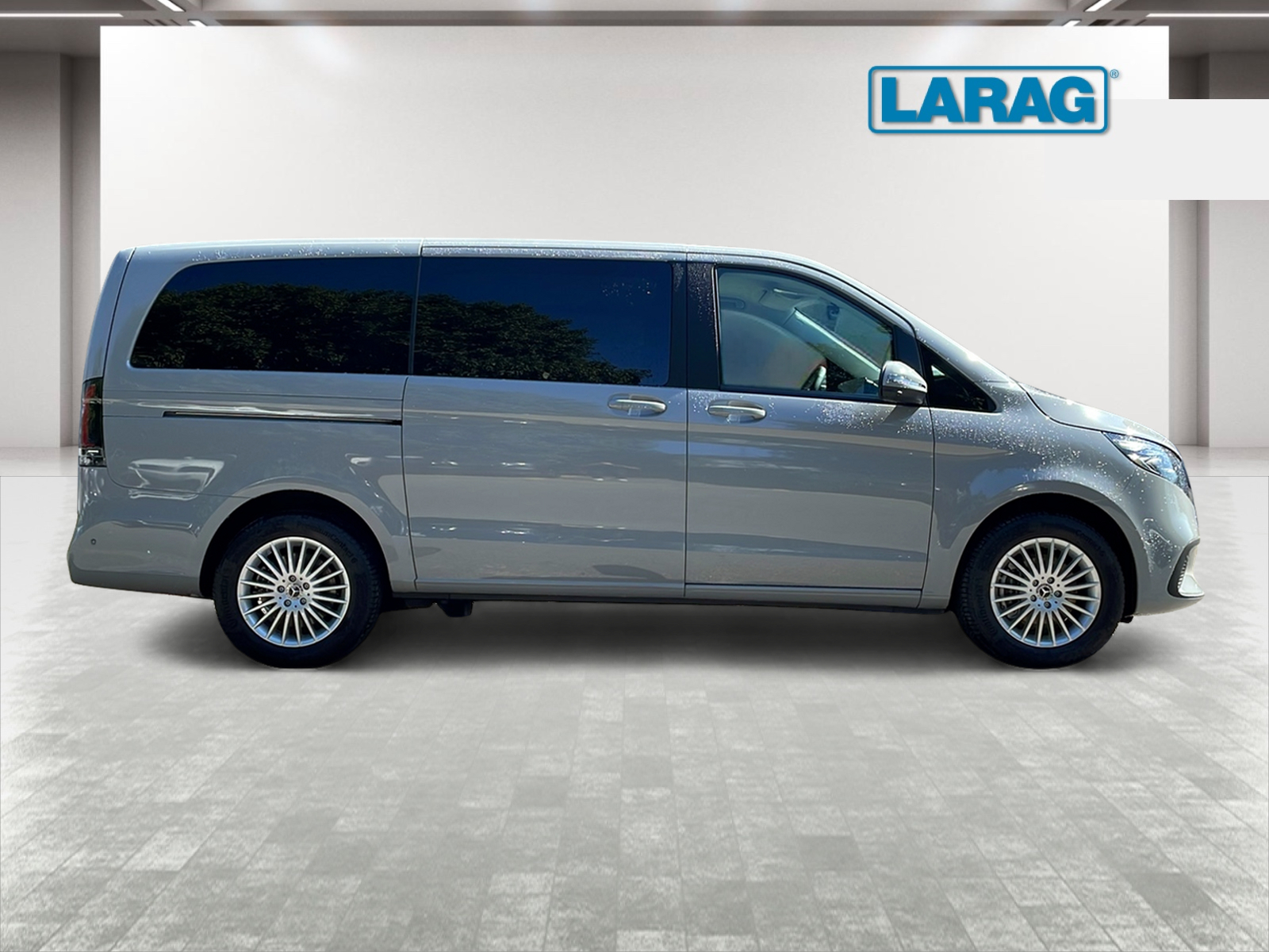 MERCEDES-BENZ V 250 d lang 4Matic Trend 9G-Tronic-image-3