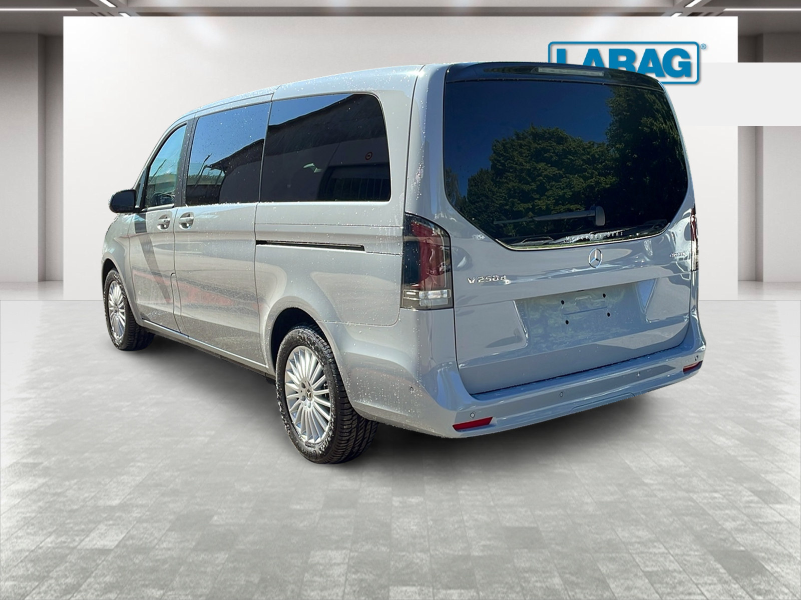 MERCEDES-BENZ V 250 d lang 4Matic Trend 9G-Tronic-image-2